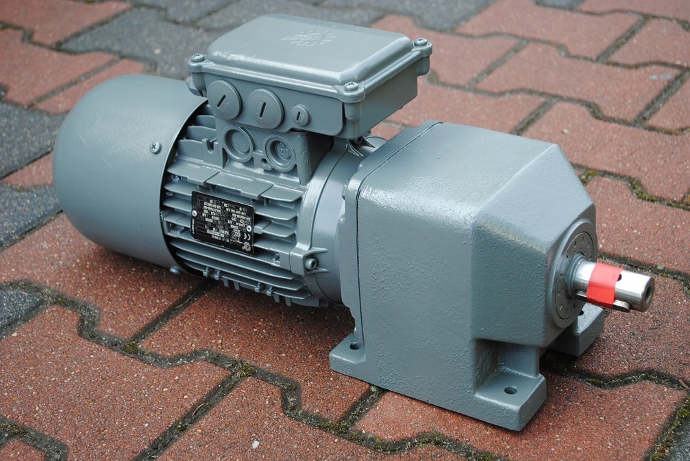 Motoreduktor 0.75kw. 35obr. z hamulcem. Firmy NORD