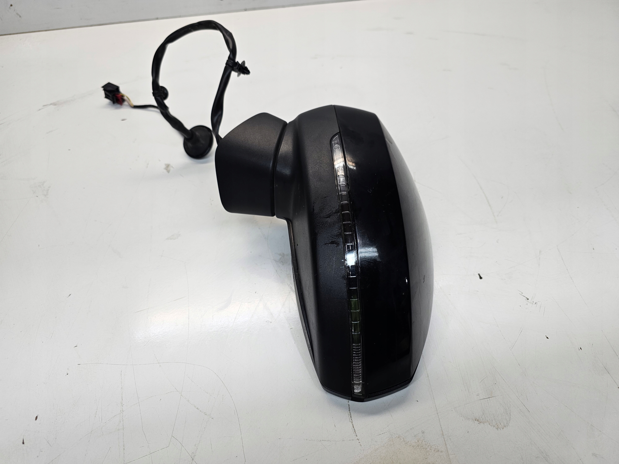 mirror exterior left AUDI A3 8V 8V3 LY9T 6-PIN UK