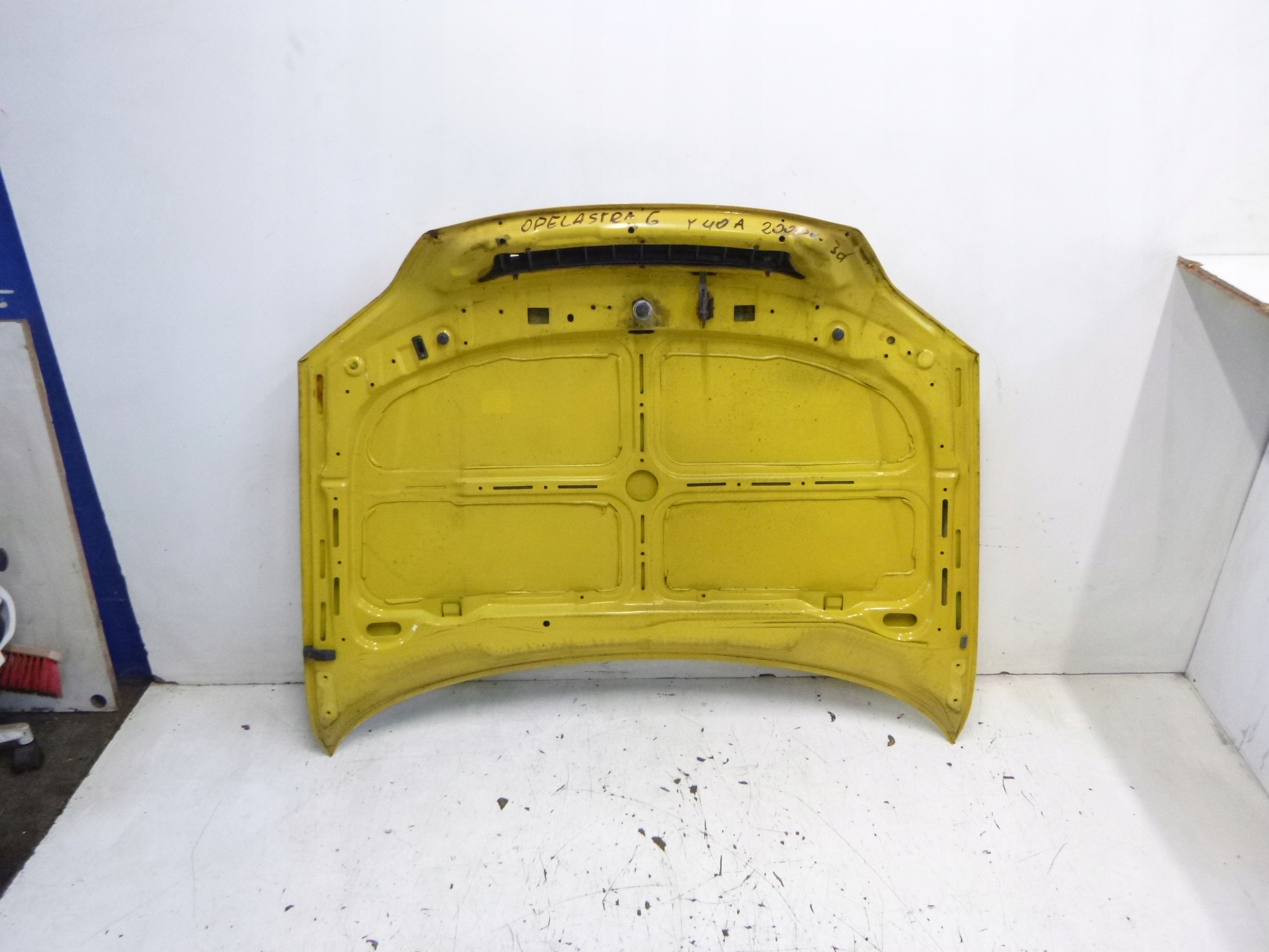 CAPOT OPEL ASTRA G Y40A 00R.