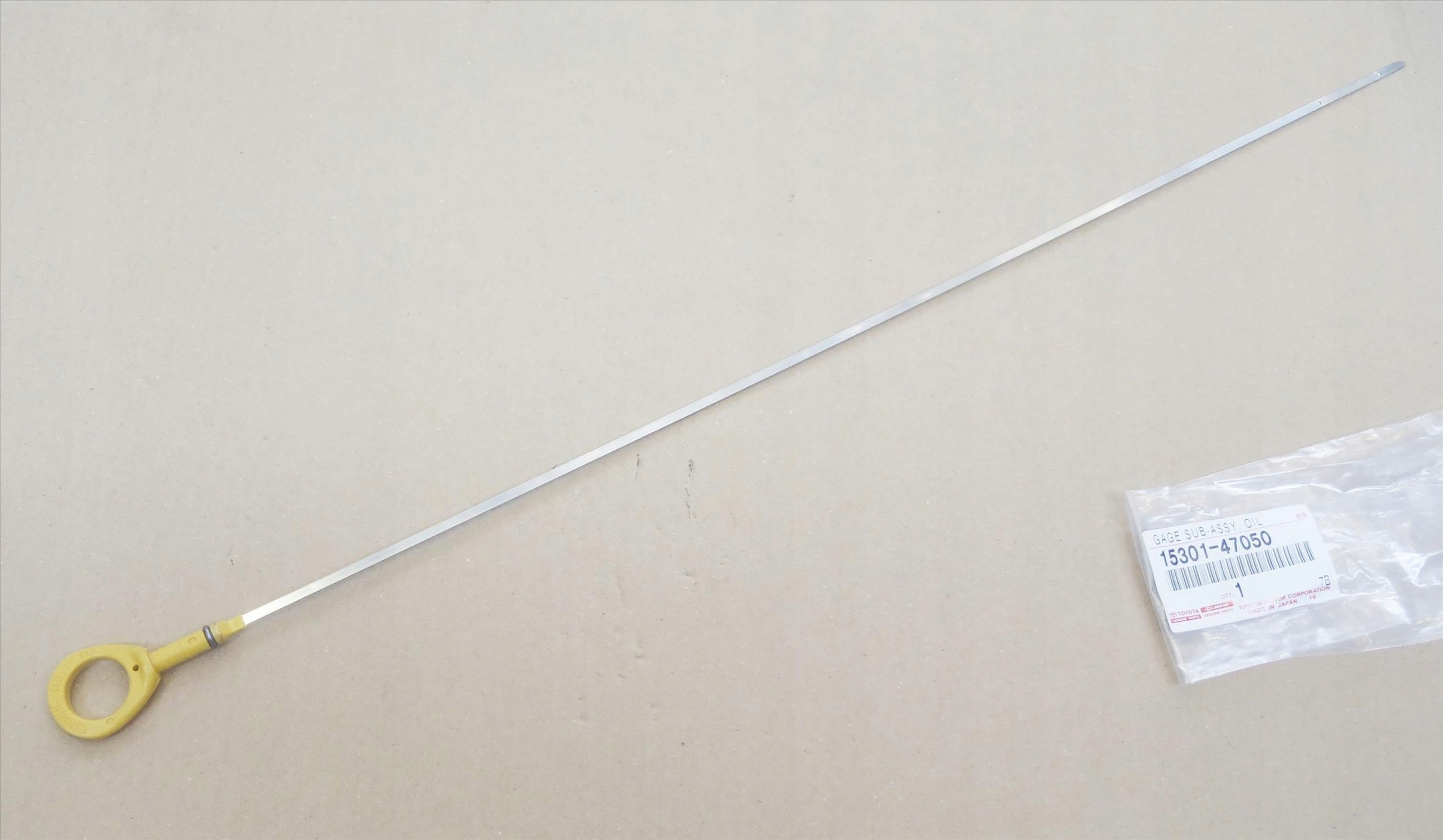 A15301-47050 - YARIS II 2 08-11 1,3 BAYONET GAUGE OIL DIPPER