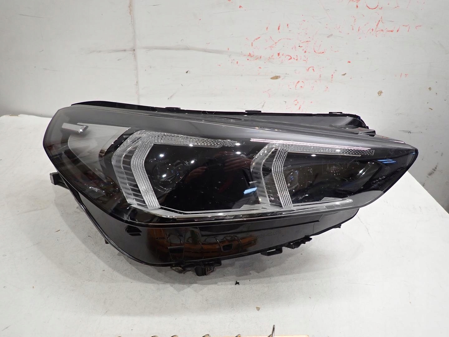 light front front right BMW X1 U11 2022- FULL LED 5A9A228-01