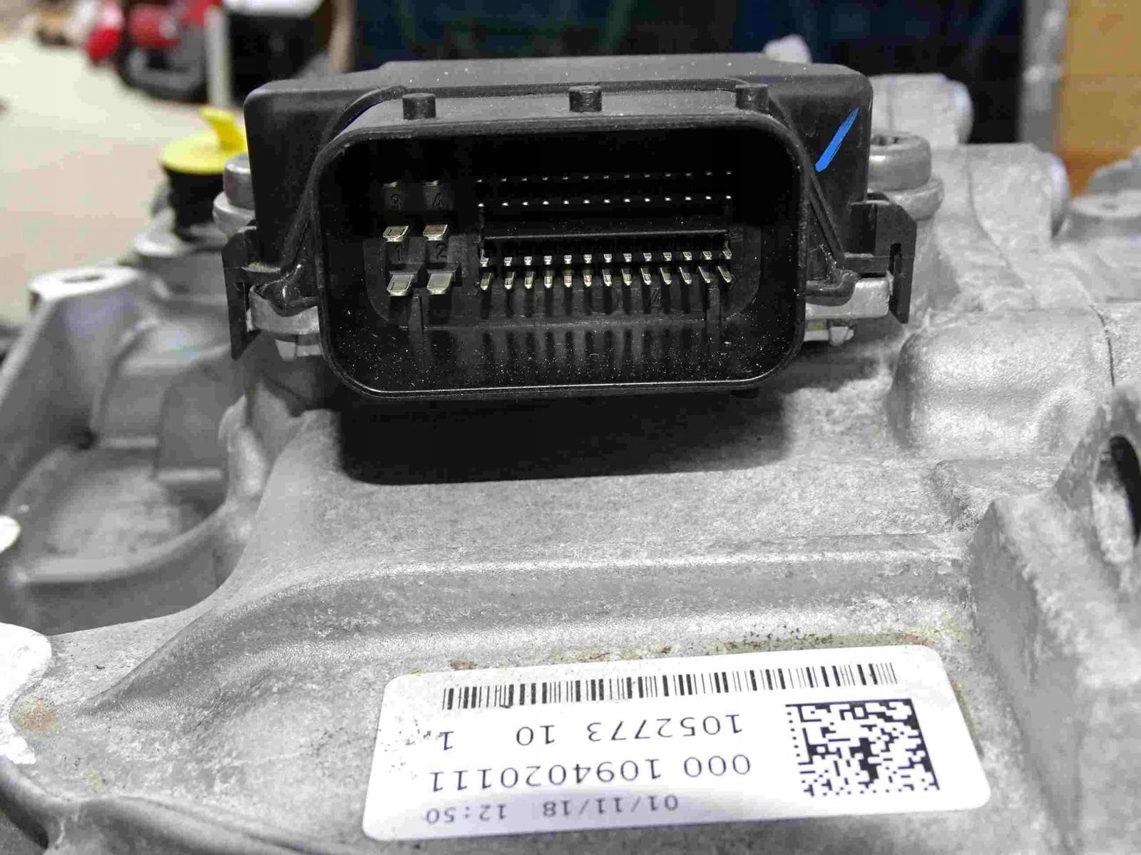 NOWA skrzynia biegów RANGE ROVER EVOQUE 2.0 9HP48 Producent części Land Rover OE