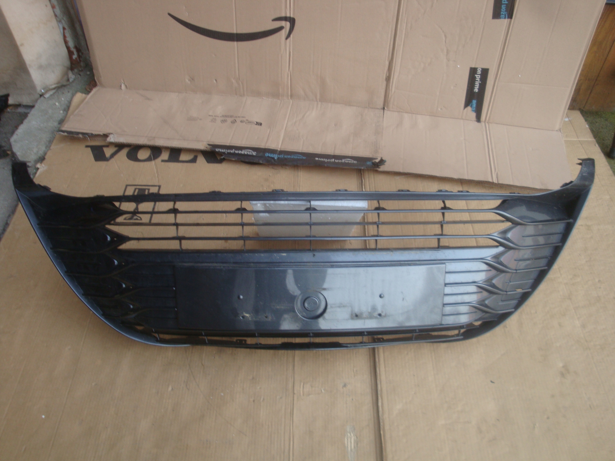 Toyota Yaris I P1 Kühlergrill FRONTGRILL Kühlergitter 531020D130M - Thumbnail 1