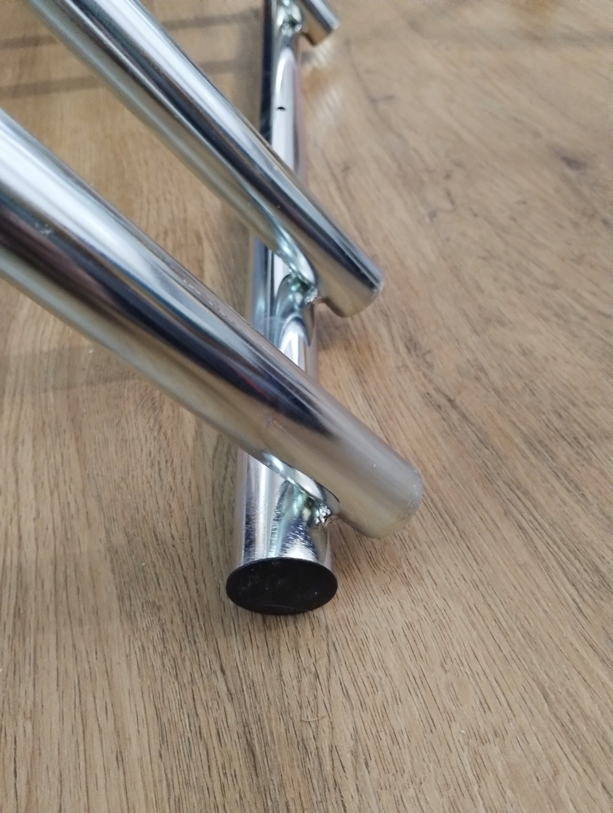 STOJAK NA ROWERY 2 ROWERY ROWER ROWEROWY PL PROMO Kolor dominujący srebrny