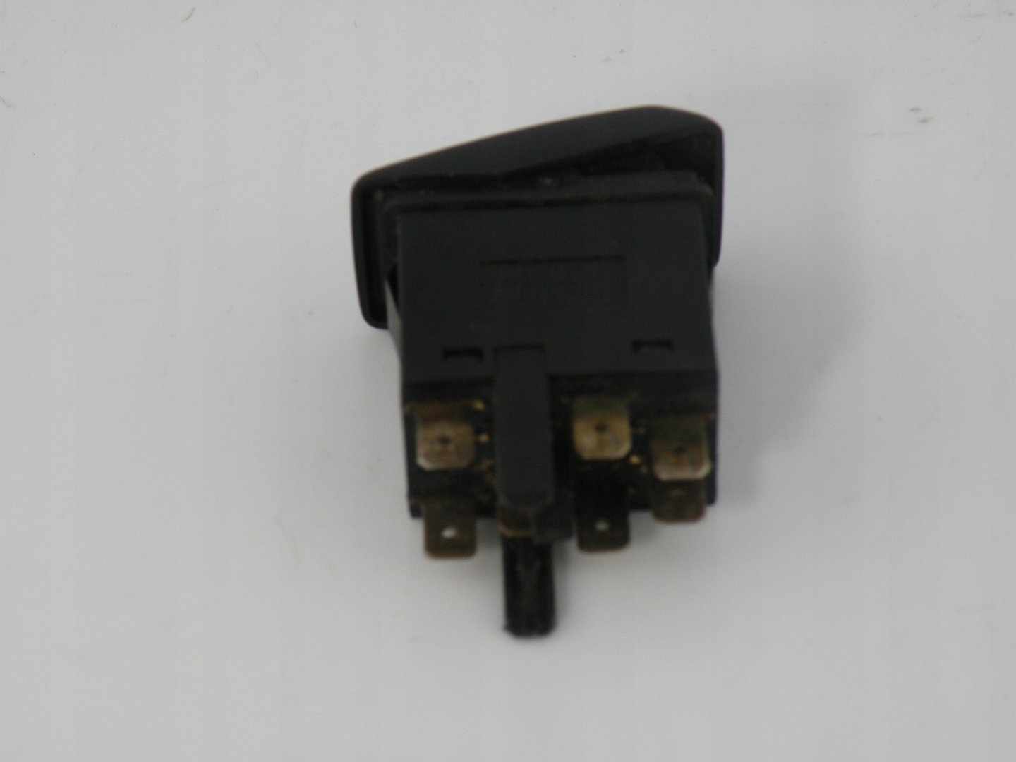 interruttore luci Luci di emergenza VW GOLF SAEQC82 VW