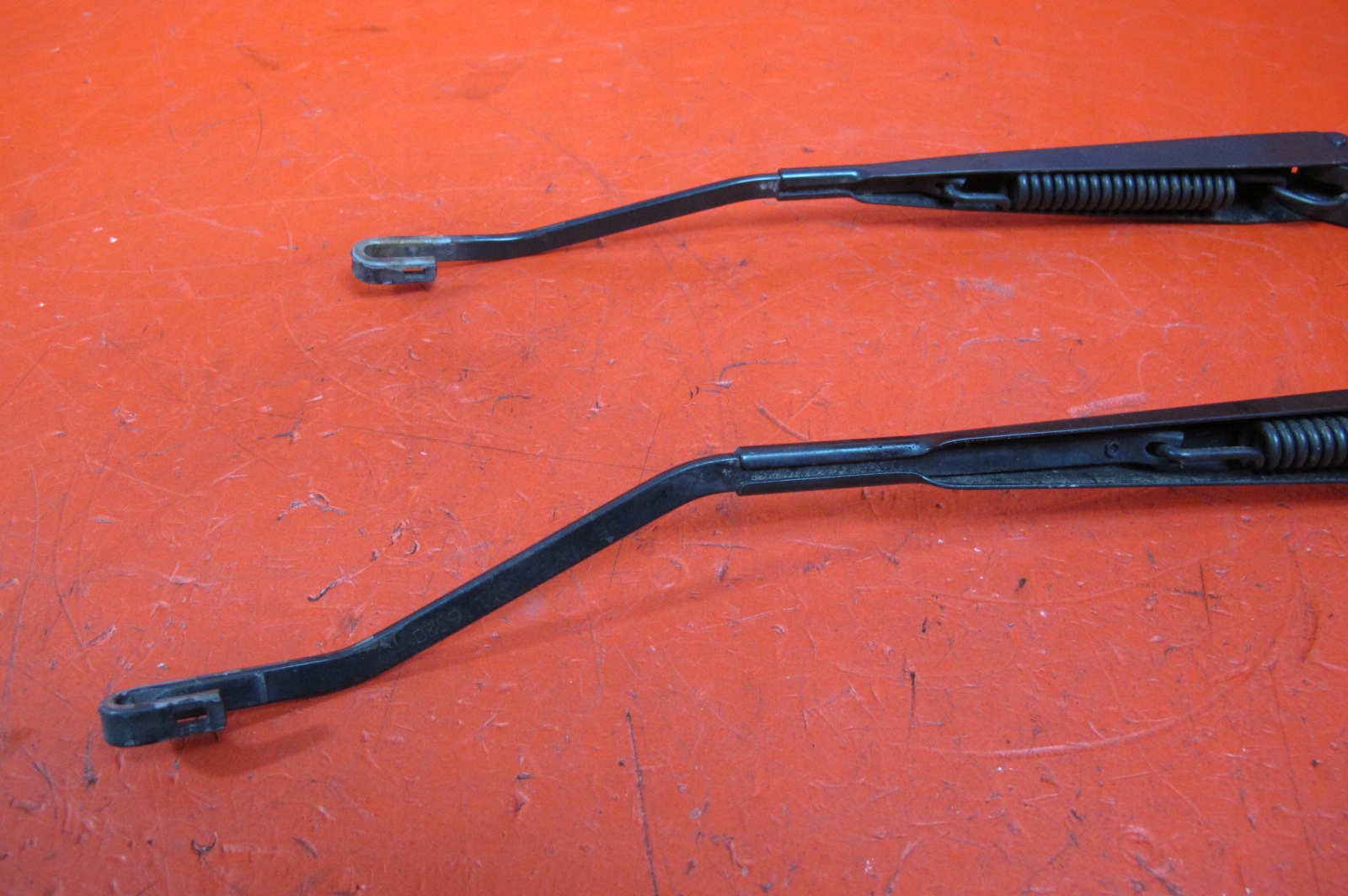 TOYOTA RAV4 II wiper arm right left front front EUROPA KOMPLET