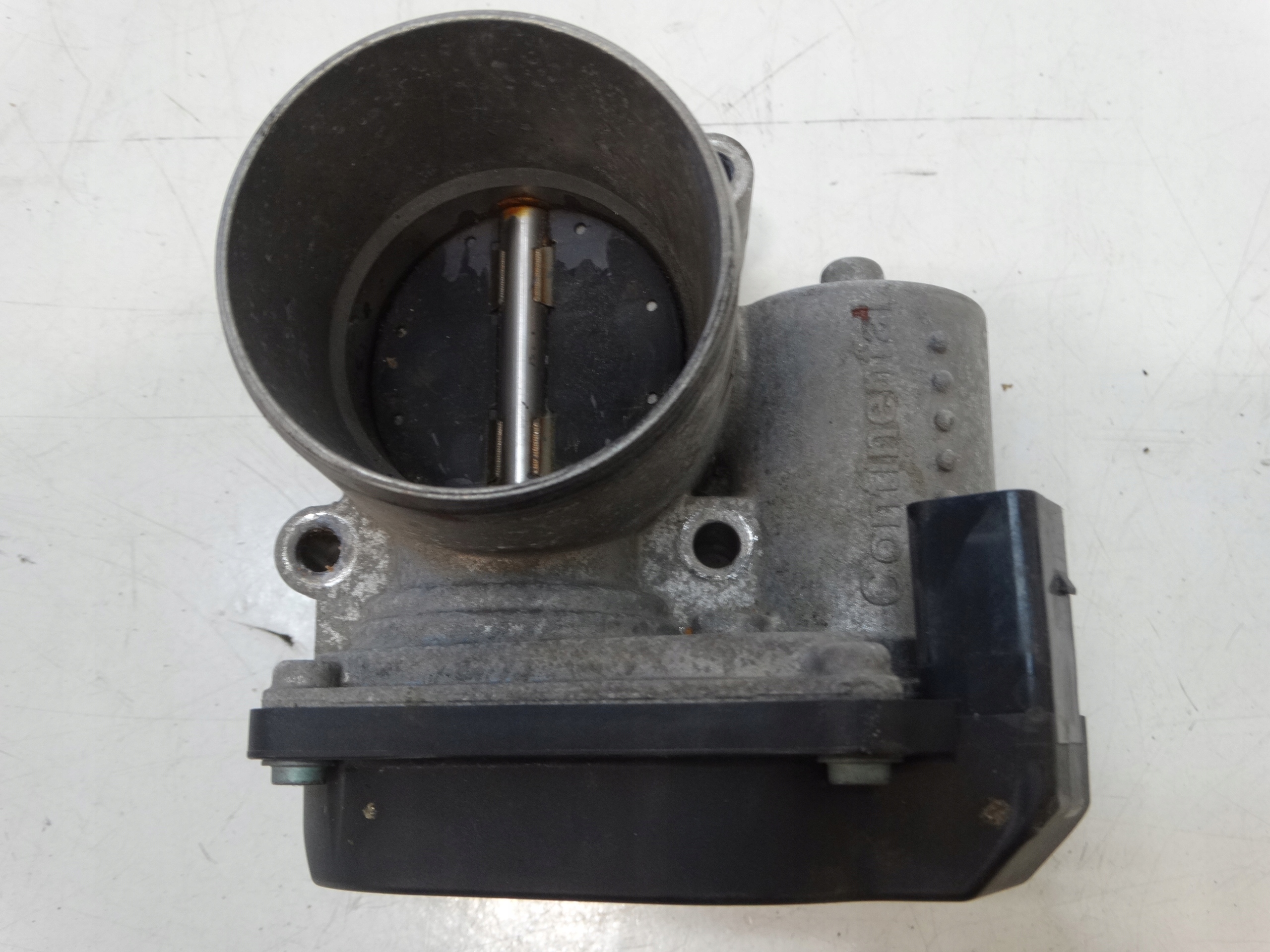 ВОЗДУШНЫЙ ДЕМПФЕР SEAT VW AUDI 03C133062T