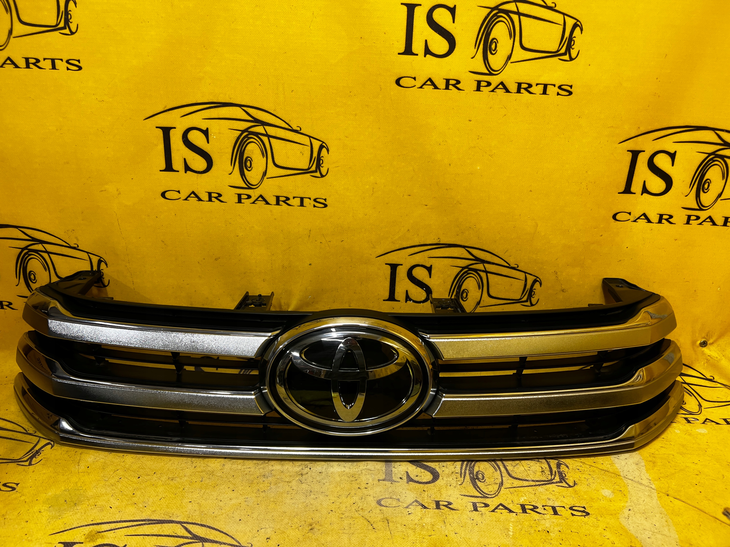 KPL GRILL CHROM ATRAPA ZDERZAKA PRZÓD PRZEDNIEGO RADAR TOYOTA HILUX VIII 8