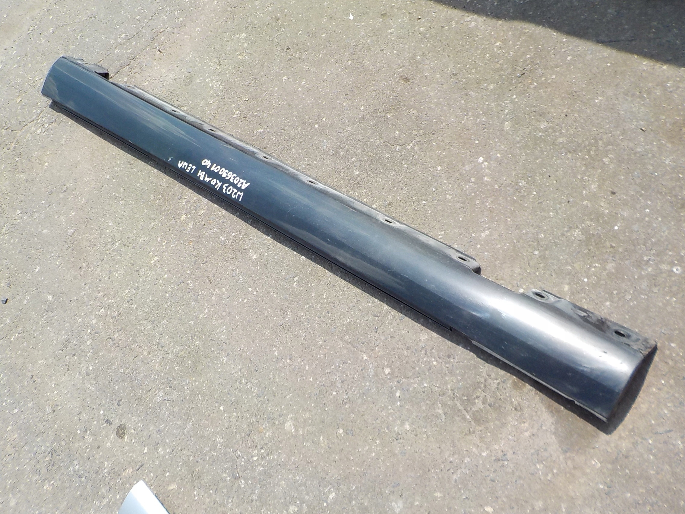 moulding threshold left mercedes w203 kombi 2001r