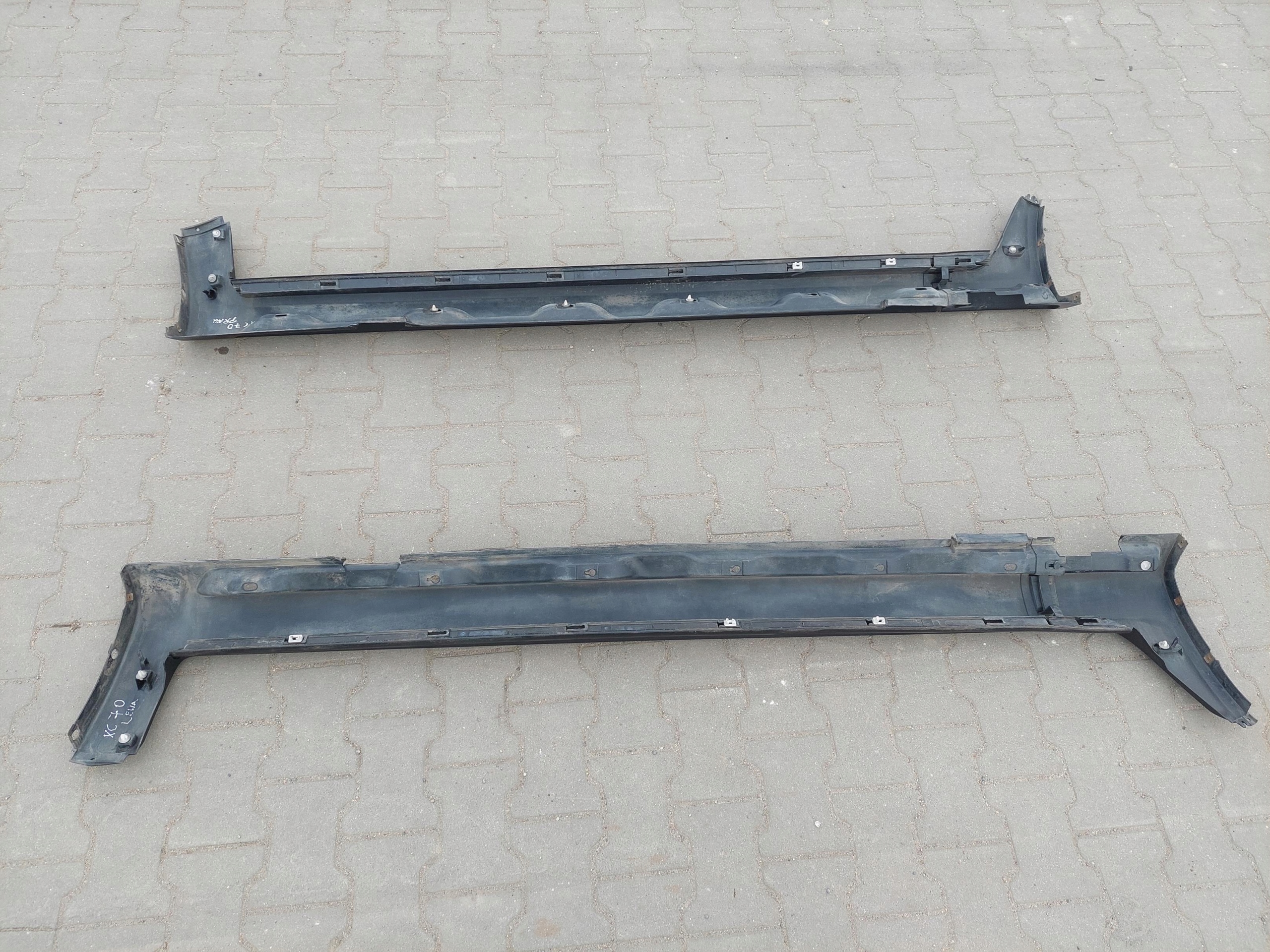 moulding threshold left right threshold left right VOLVO XC70 II