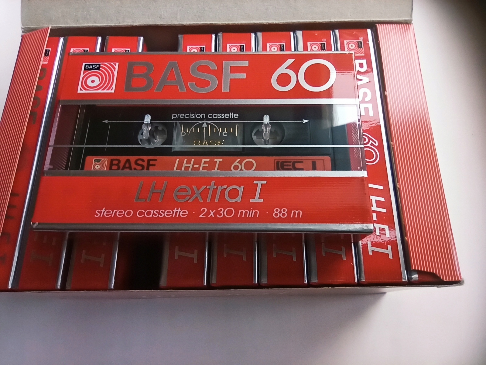 BASF LH Extra I 60 Złote logo 1985r. NOWA 1szt.