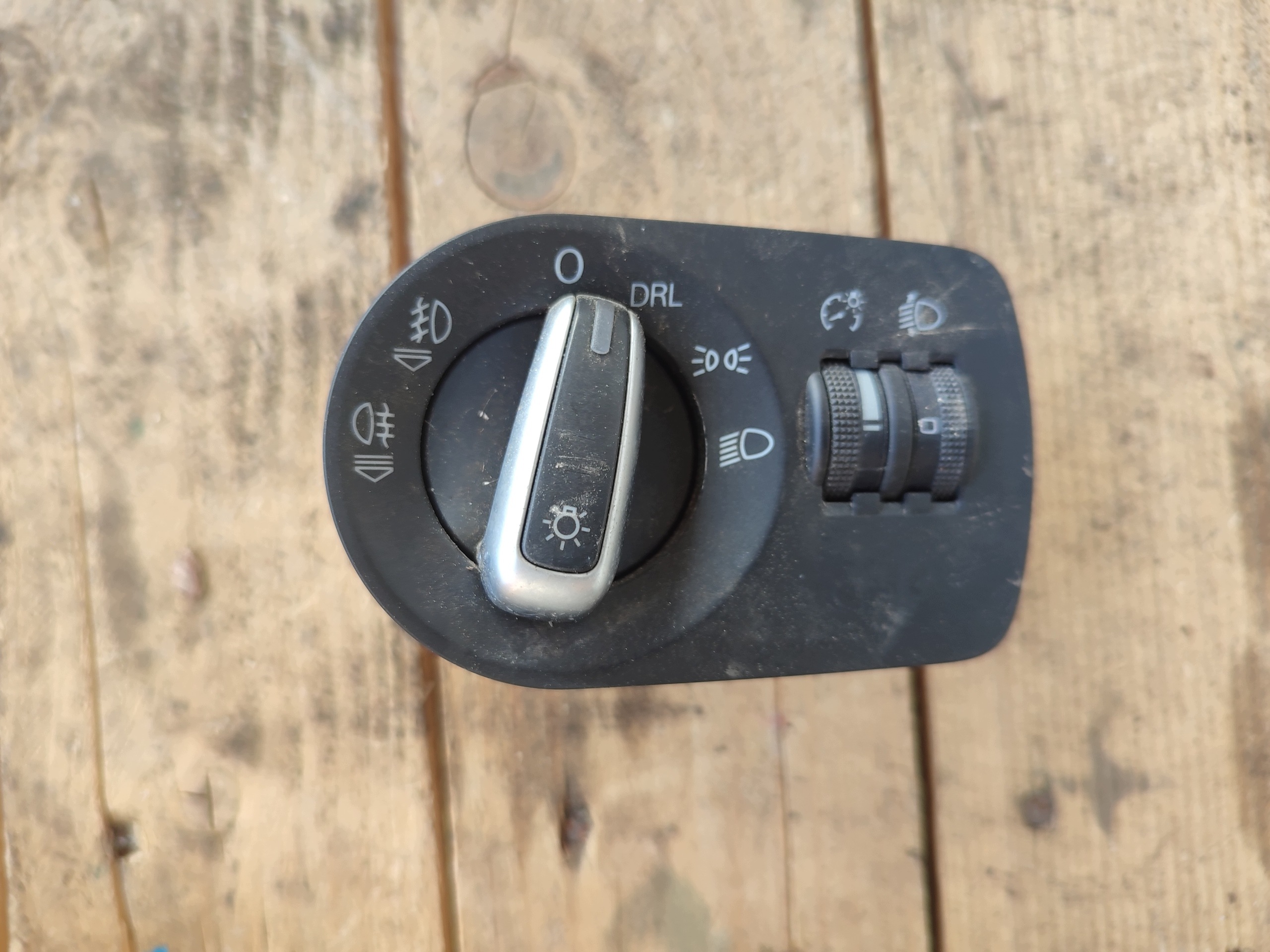 Pulsante interruttore luci AUDI A3 8P LIFT