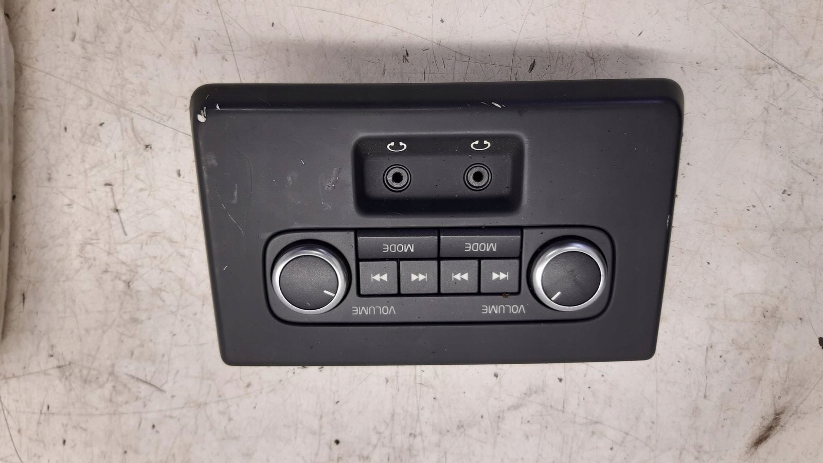 Panel radia Volvo V70 III kombi LIFT 2,0D