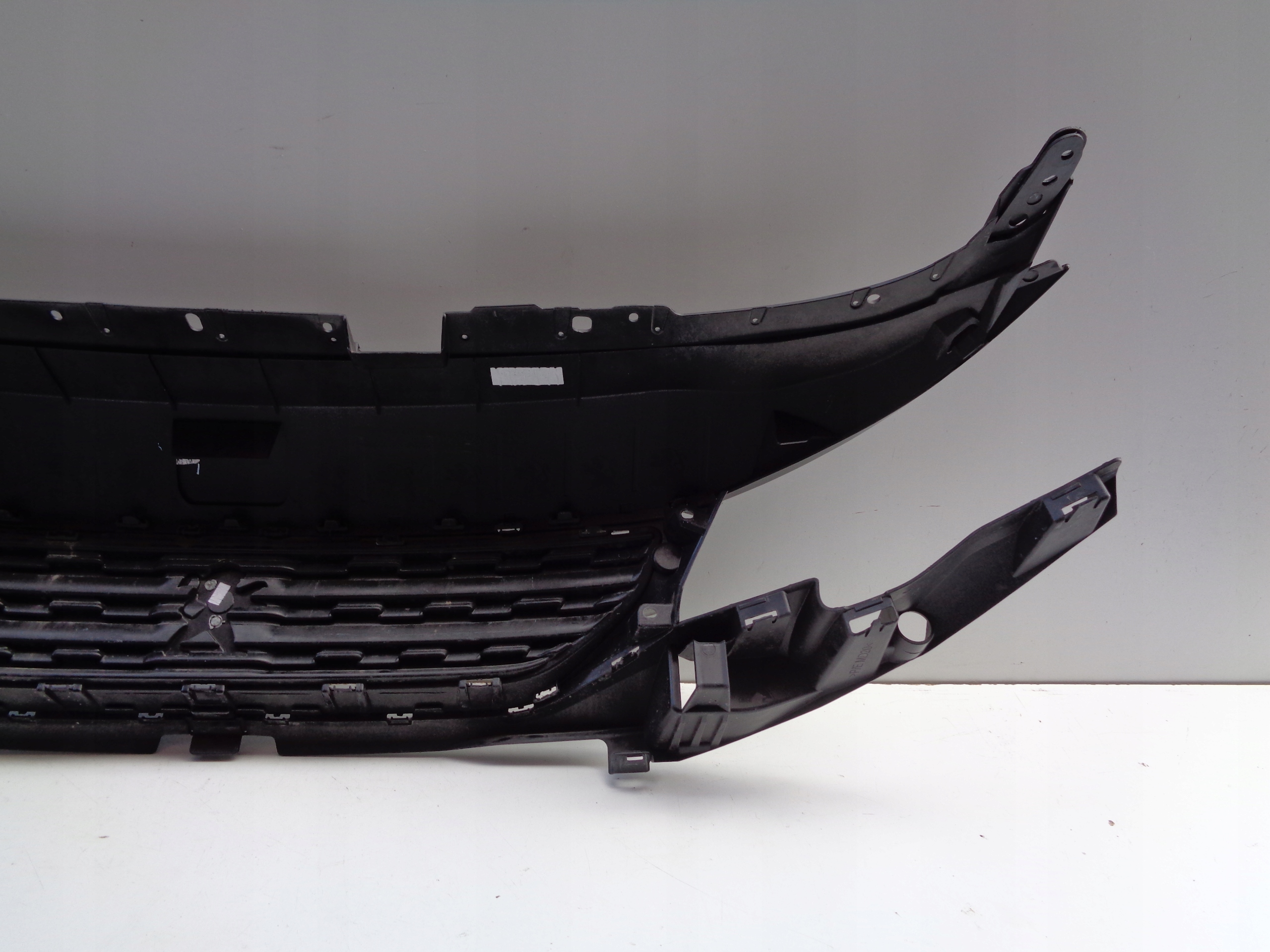 maska PEUGEOT RIFTER 18