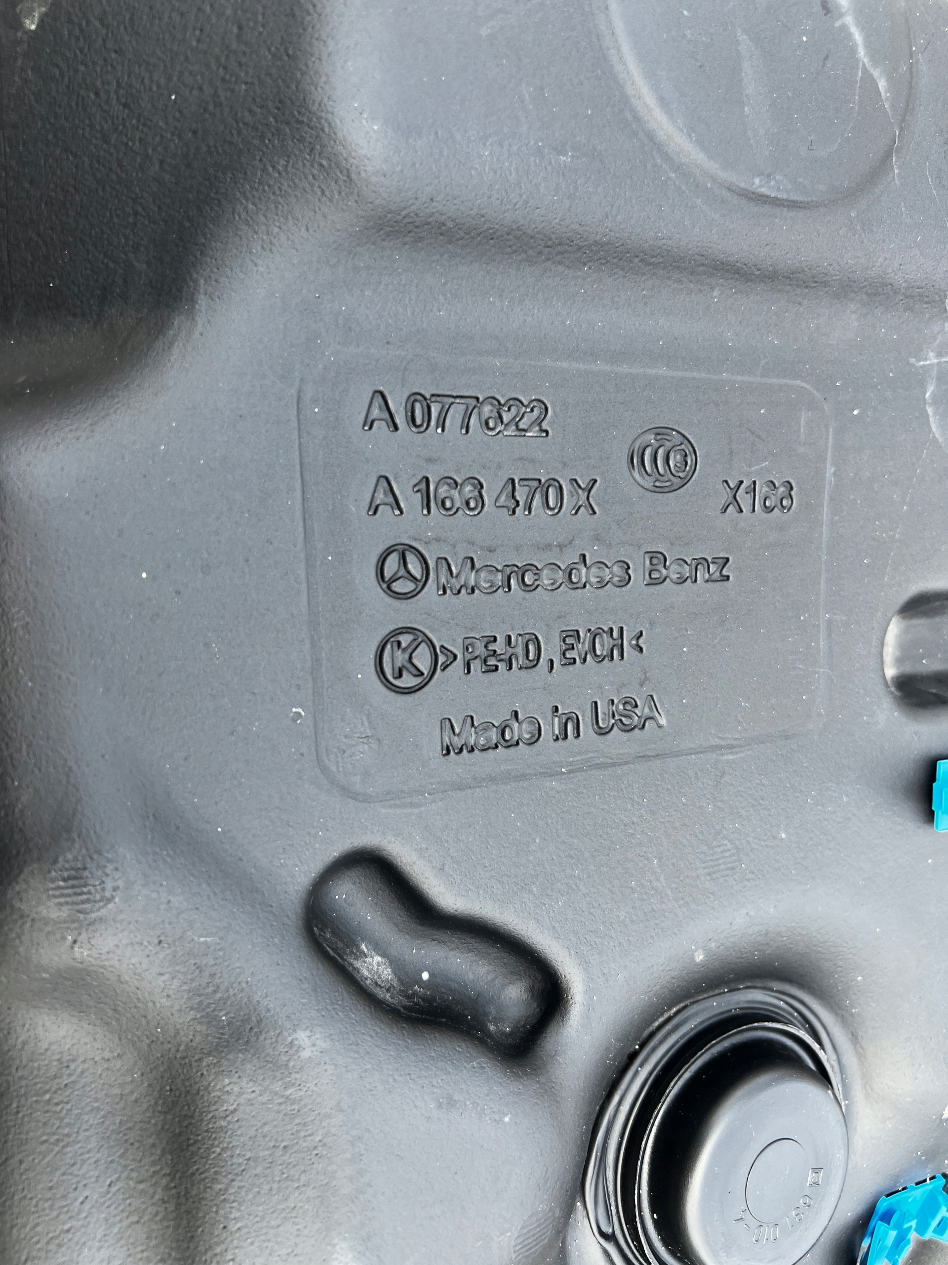 комплект бачок бак горловина, насос Топливный MERCEDES GL X166 4.7 V8 4X4