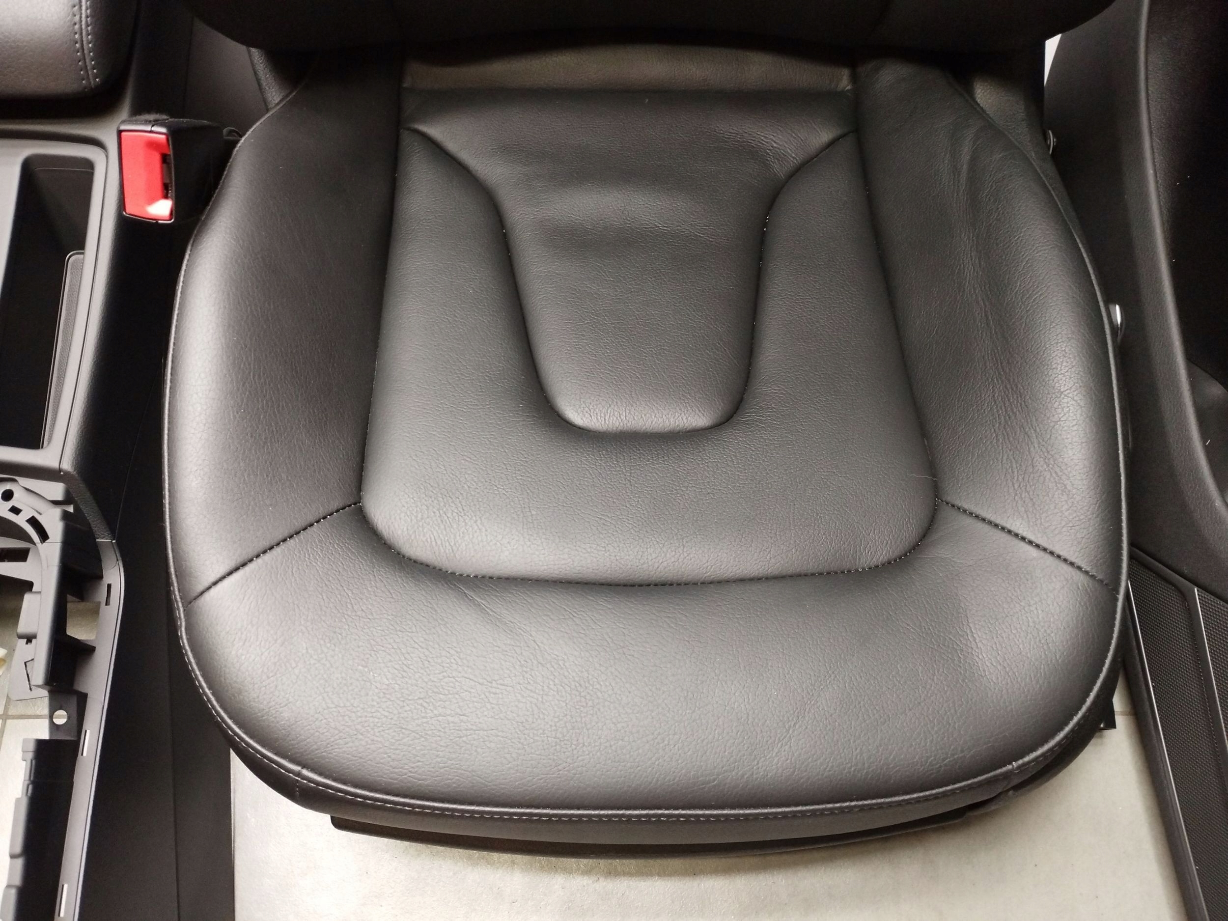 Audi A5 Sportback 8TA seats side leather without AIRBAGOW