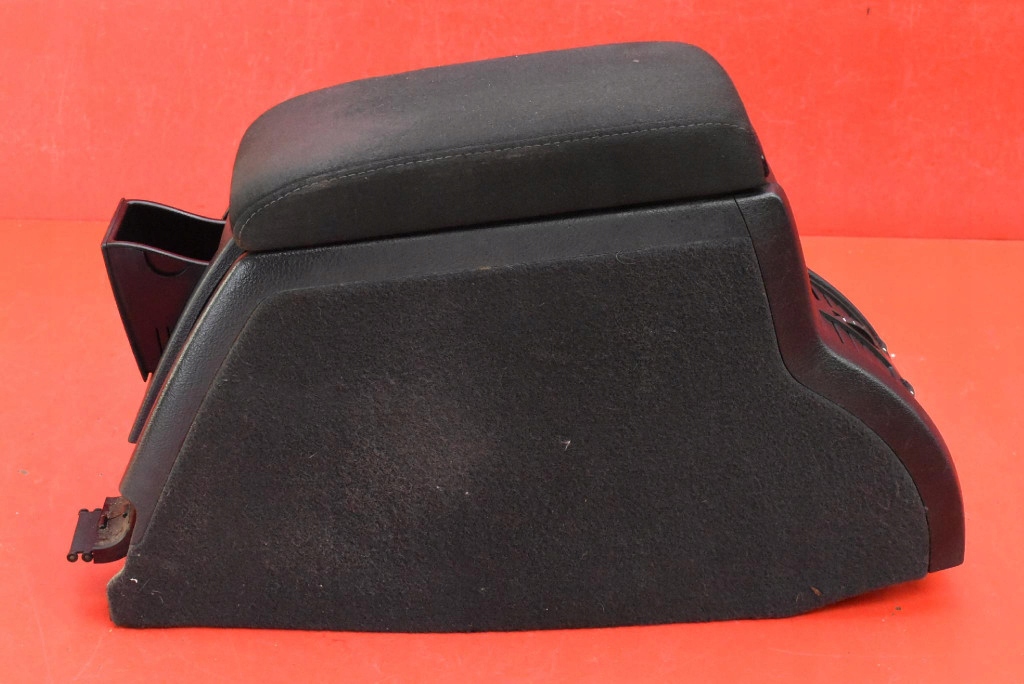 bracciolo EU 3U0863319B SKODA SUPERB 1 e LIFT 06-08
