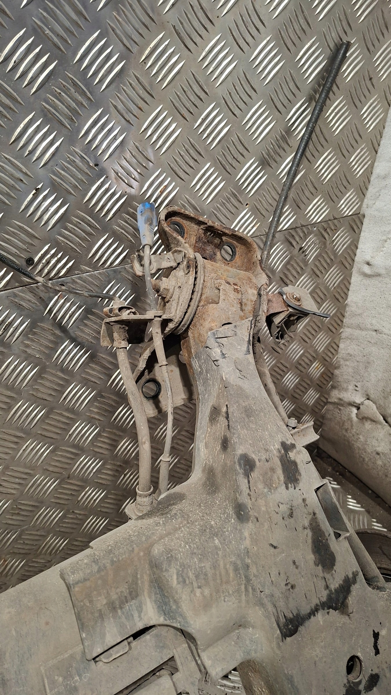 Achsträger heck PEUGEOT 207 1.6HDI