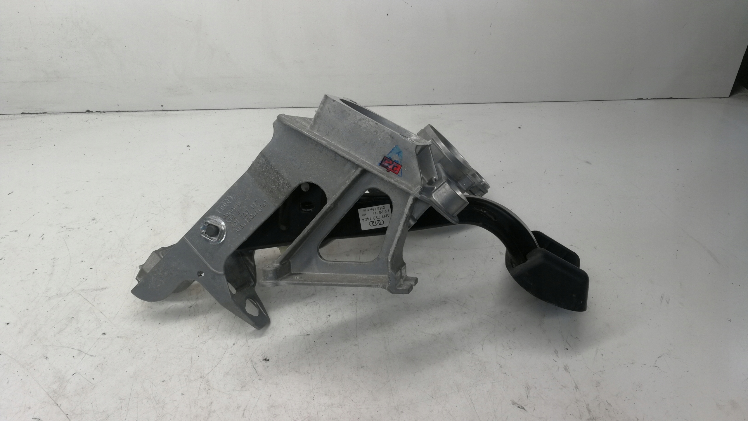 support PEDALOW HAM gas AUDI A6 C7 A7 4G1723117