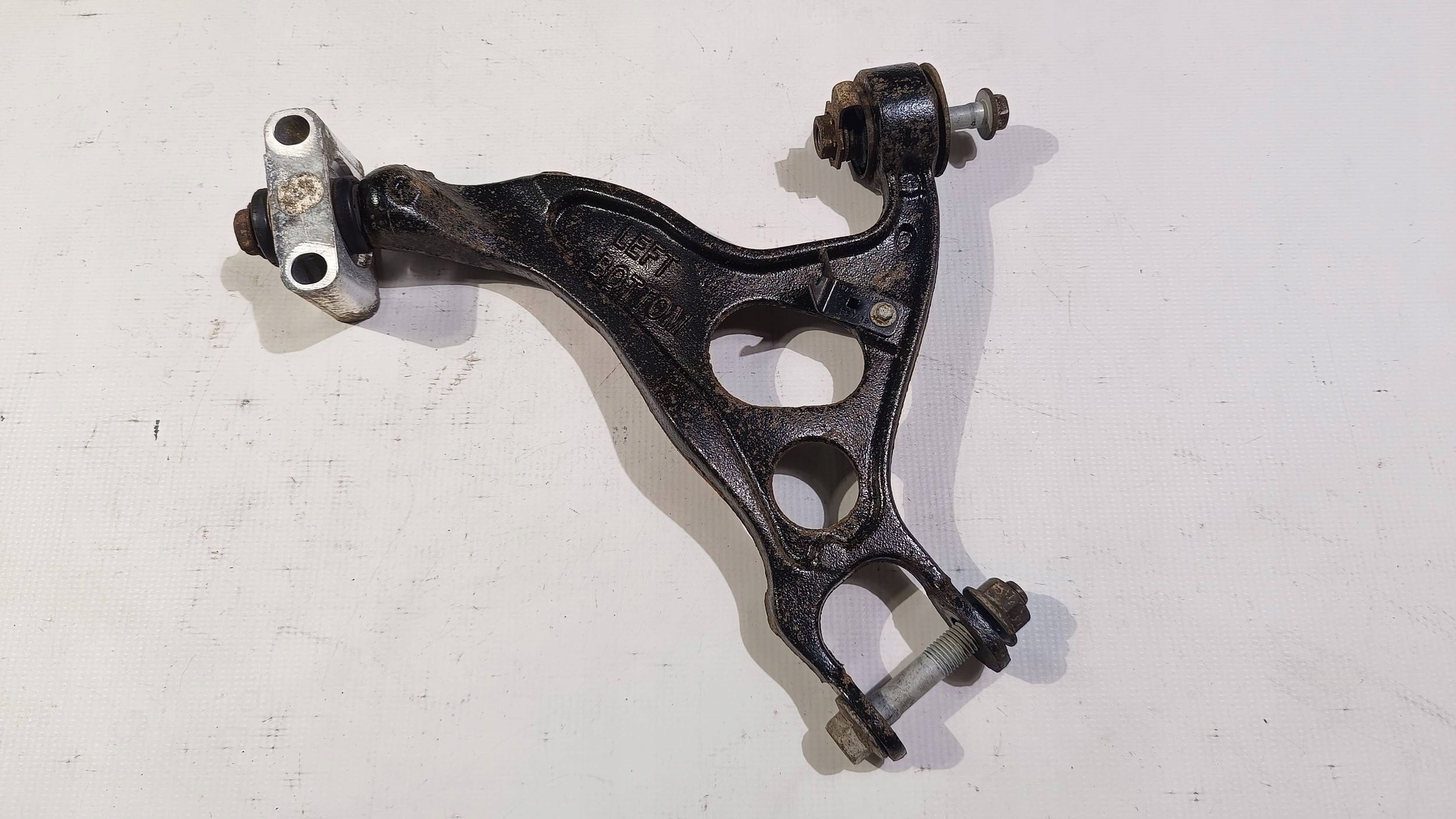 arm rear part rear left left side Ford Explorer V 2011