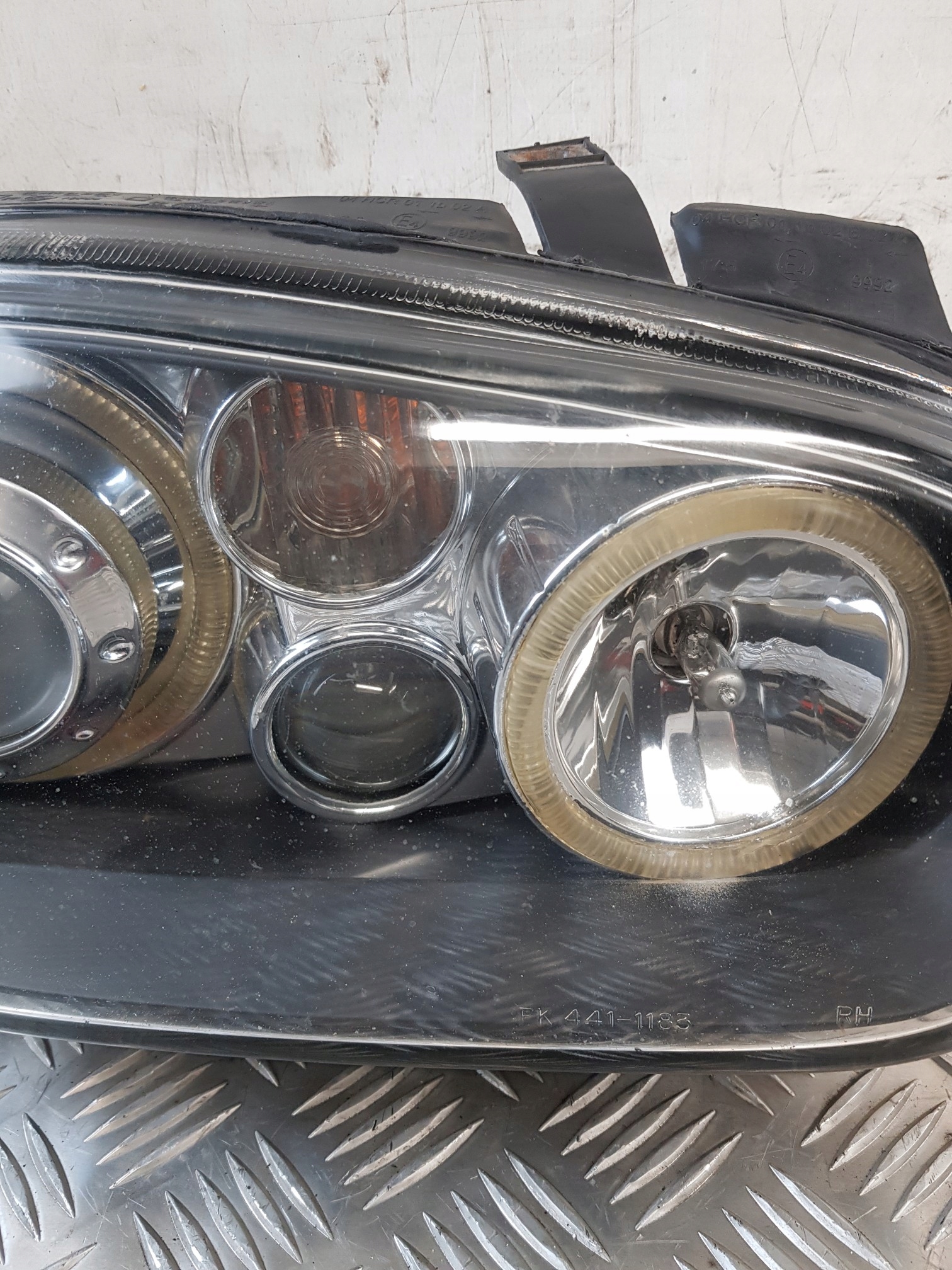 light right front TUNING 083411108R VW GOLF IV 97R- EUROPA