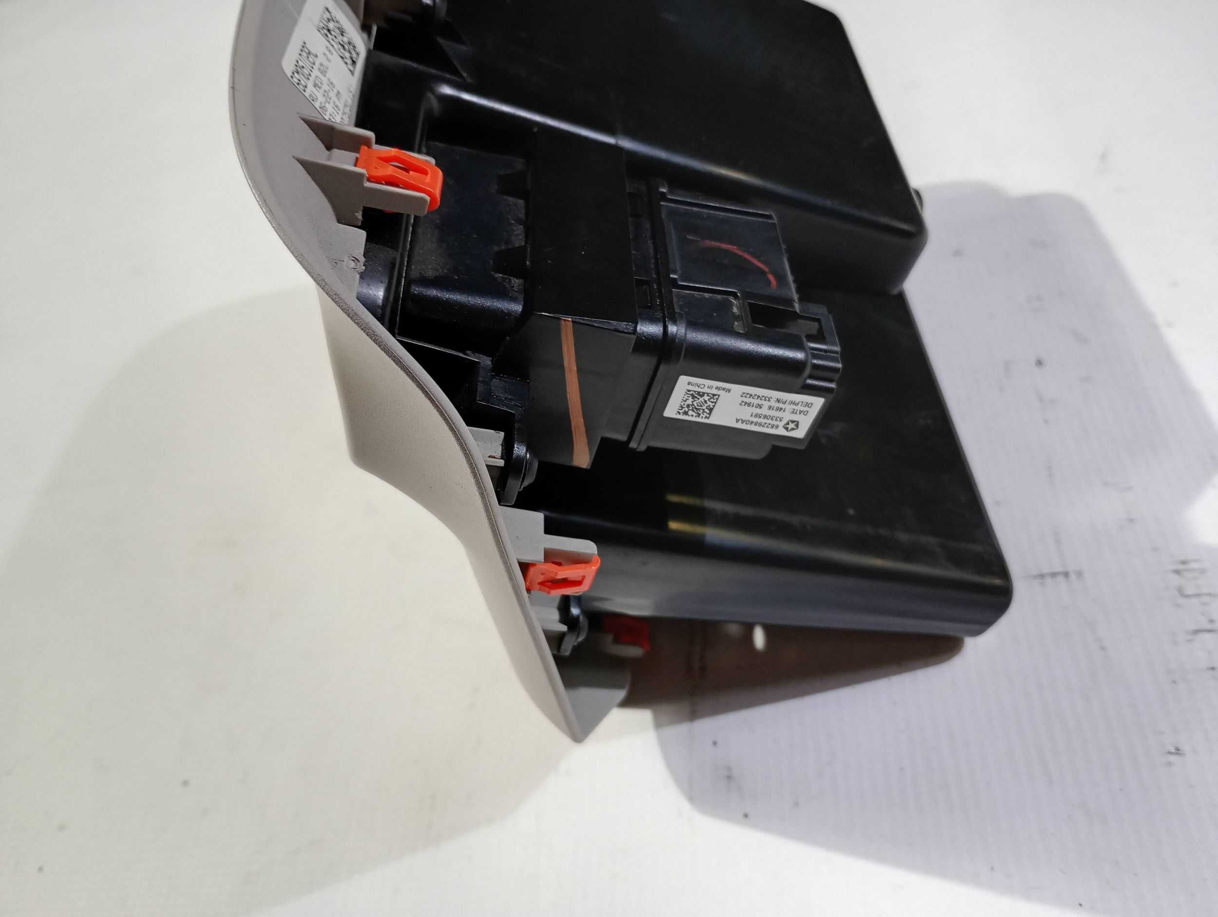 Tunel Handschuhfach Armaturenbrett konsole Usb Aux Chrysler Pacifica 2017