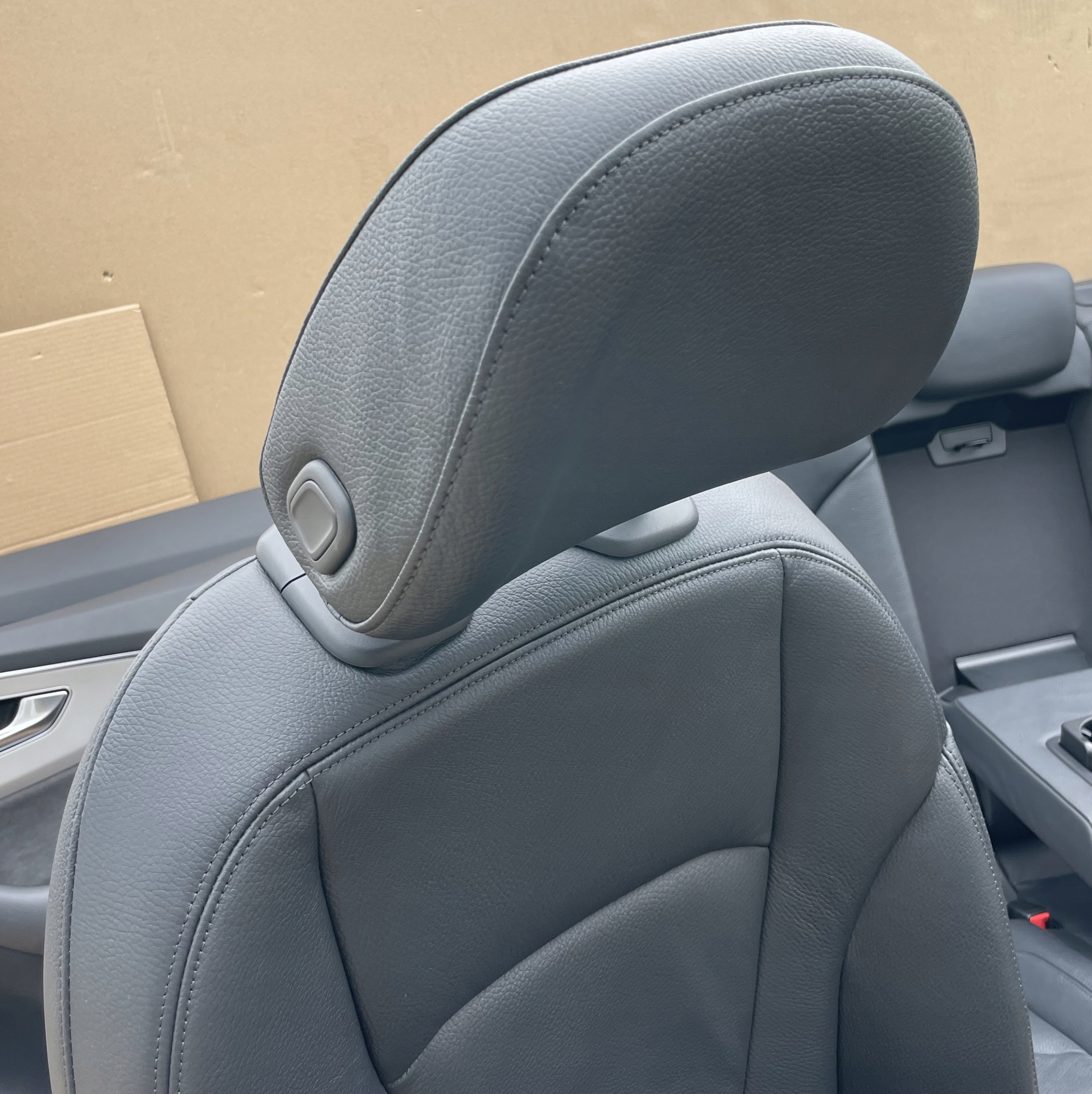 seats armrest AUDI Q8 leather ELEKTRYKA KOMPLET original