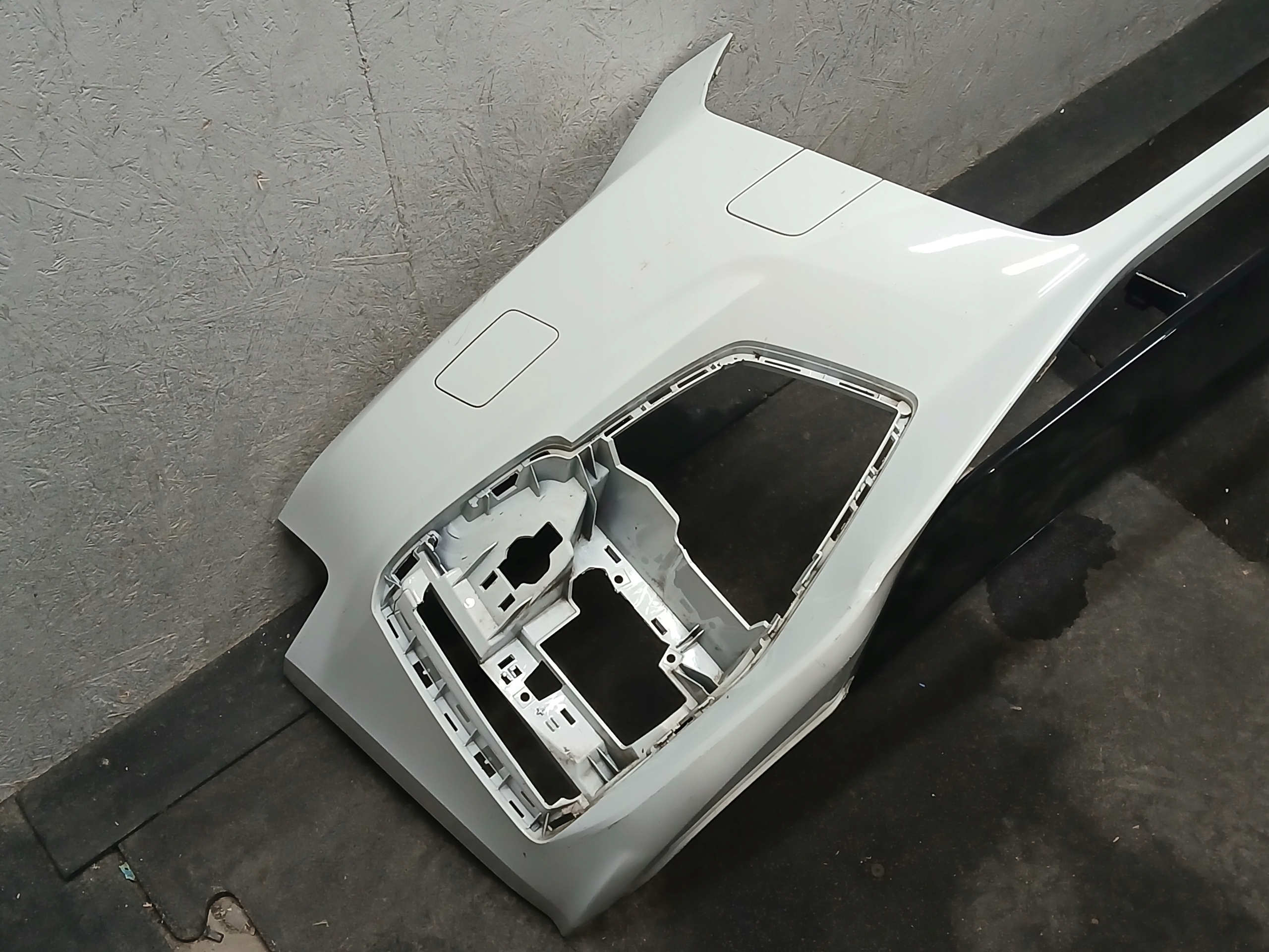 bumper front AUDI A5 S LINE LIFT 8W6