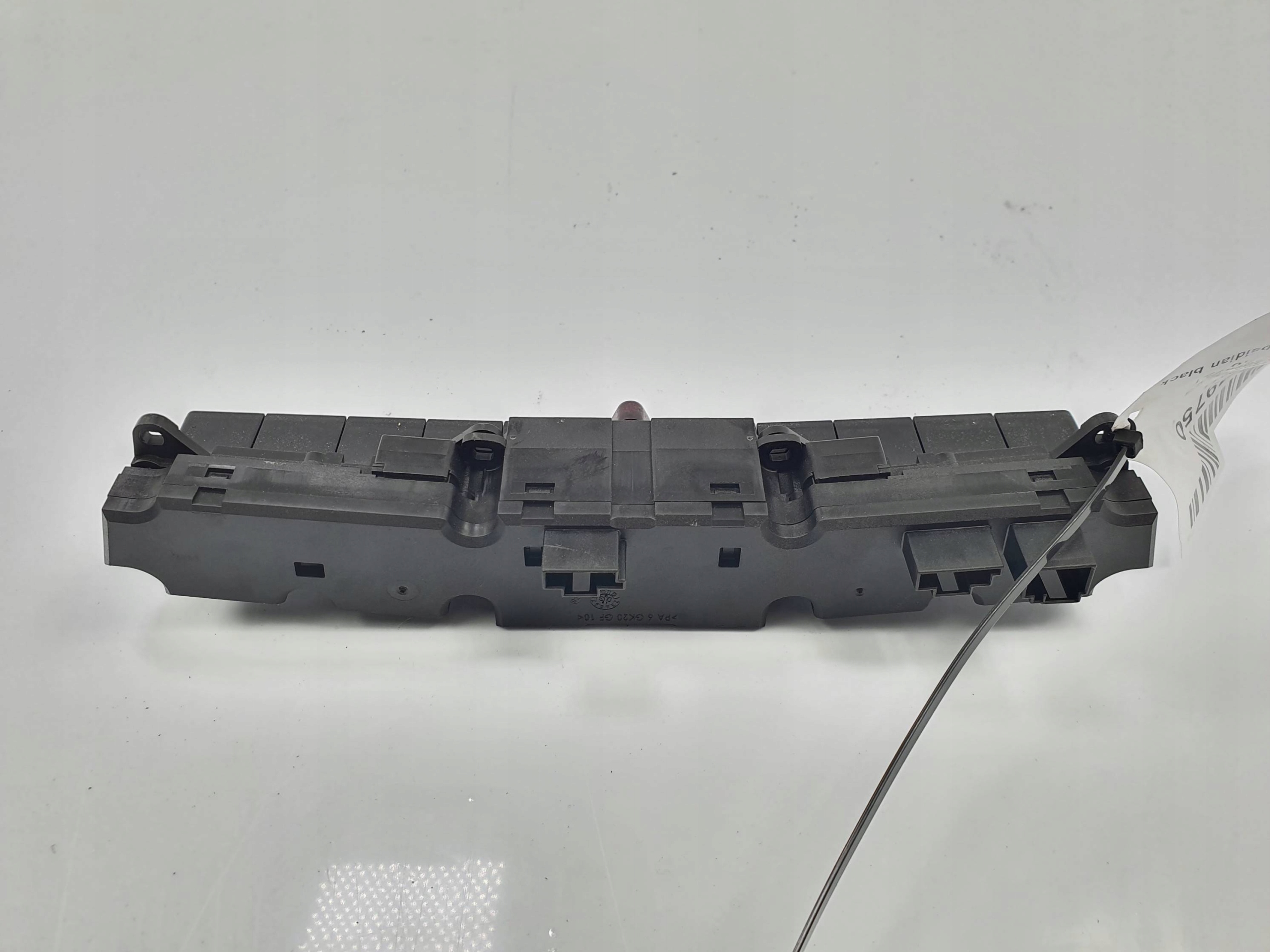 PANEL 2208218258 MERCEDES W 220 LIFT