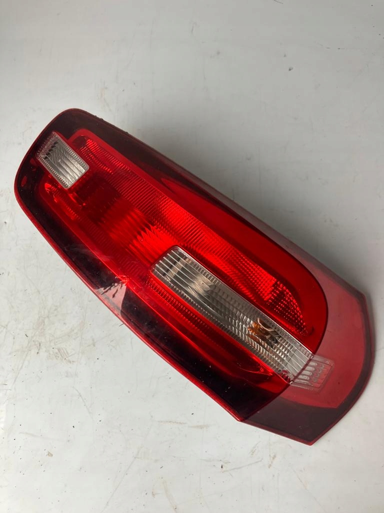 light right rear part C4 PICASSO II KROTKI #7 9676120680