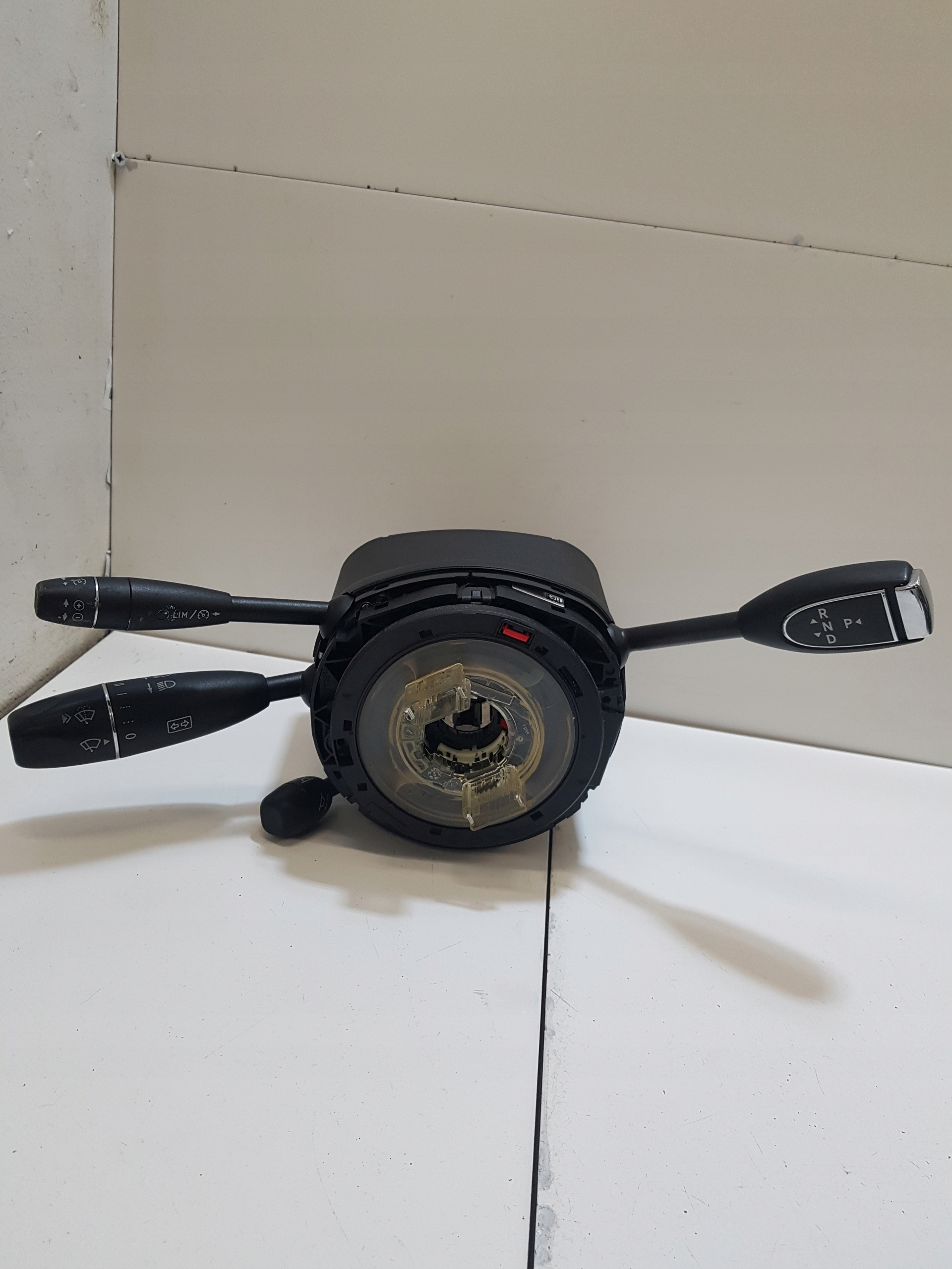 DEVIO LUCI TERGICRISTALLO TERGI MERCEDES-BENZ E KLASA W212 A2124409303