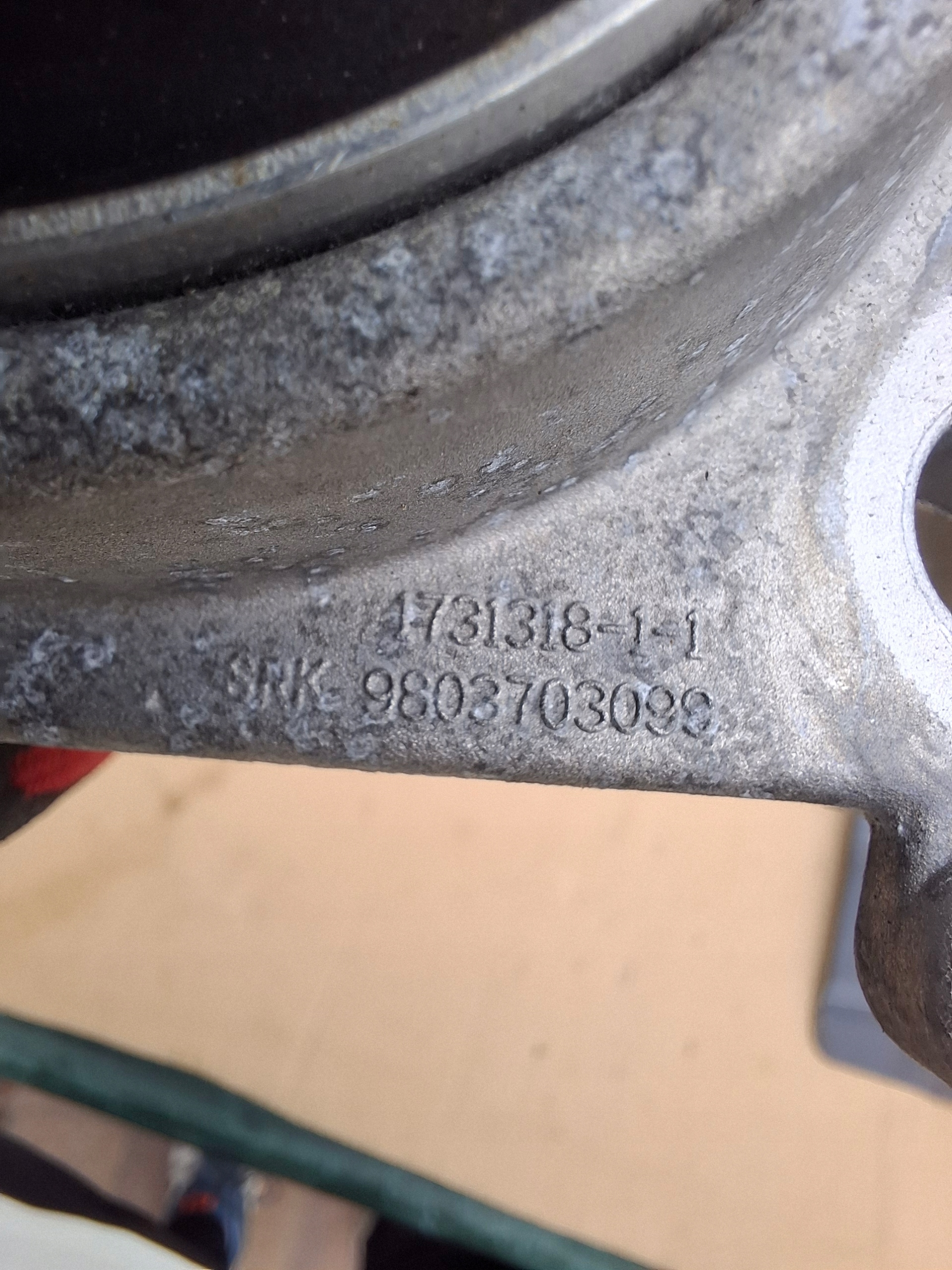 Citroen E-Berlingo IV Airbag Support Support plaque Moteur 24r 9803703099