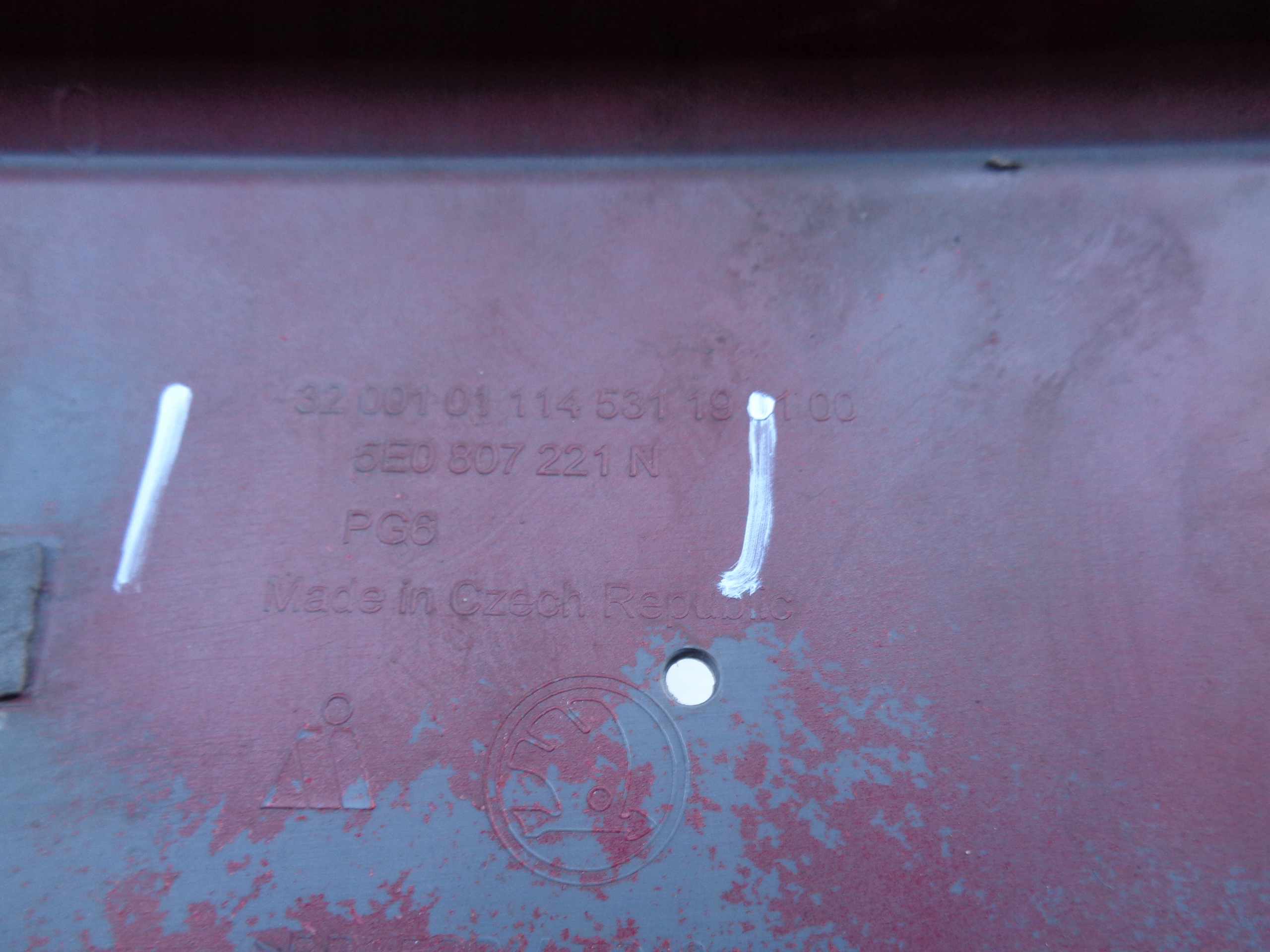 FRONTSTOSSSTANGE SKODA OCTAVIA III 3 5E 5E0 16- LIFT NR 43036