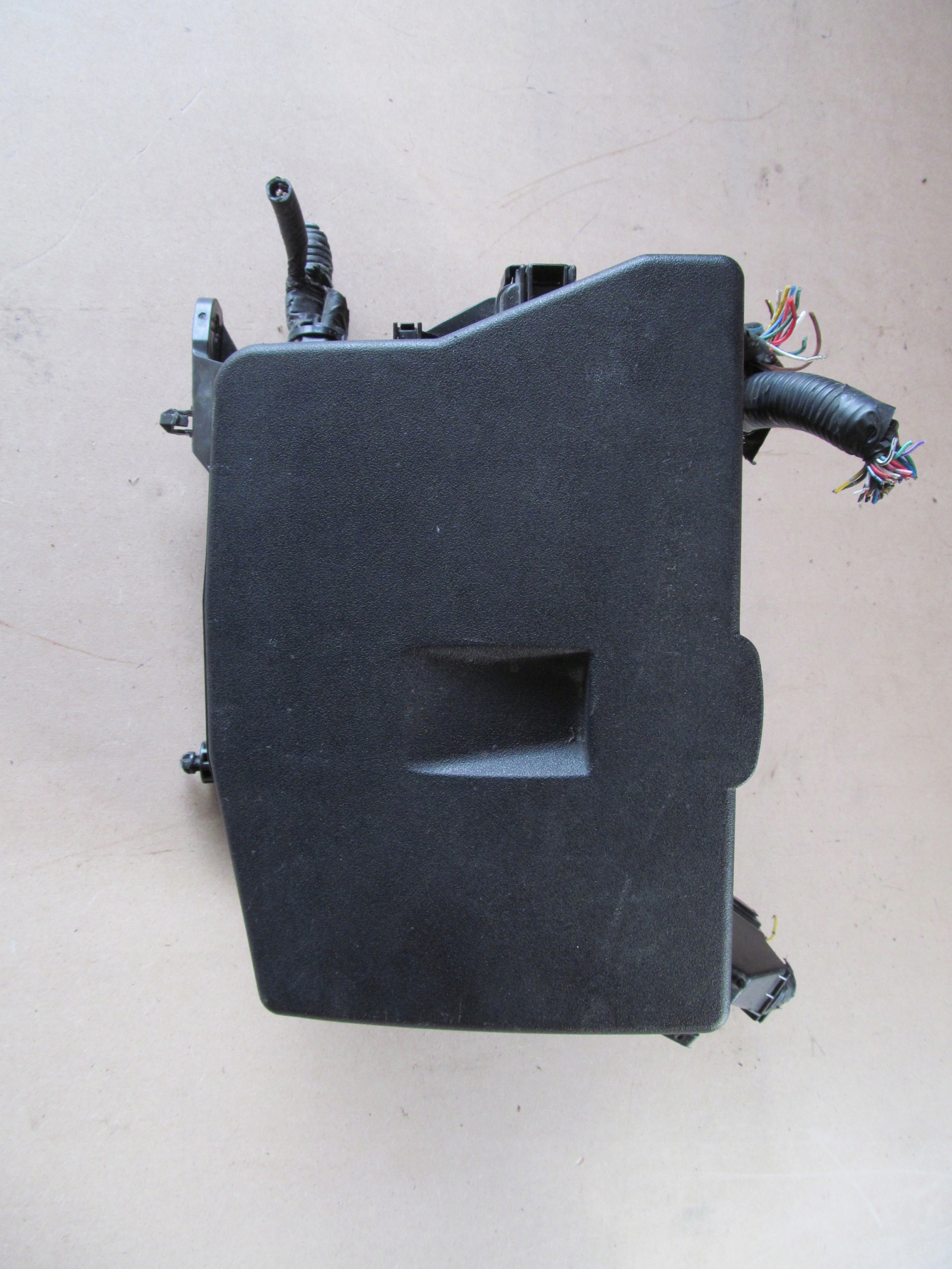 82662-12320 - TOYOTA COROLLA E15 1.4 06-блок запобіжників