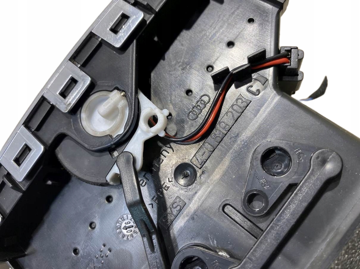 grid air conditioning devices rear AUDI A6 C6 4F0819203C