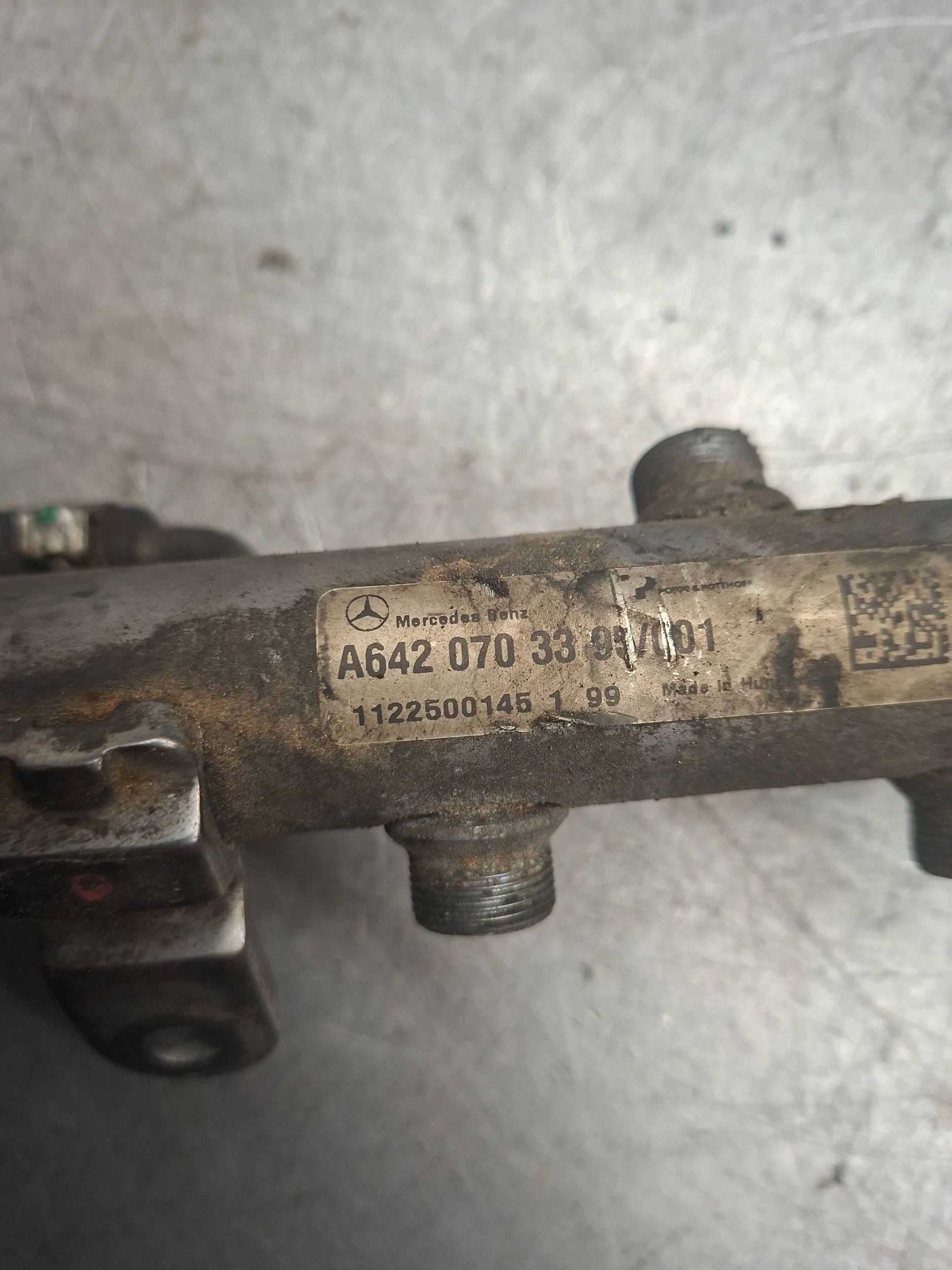 топливная рейка MERCEDES W251 A251