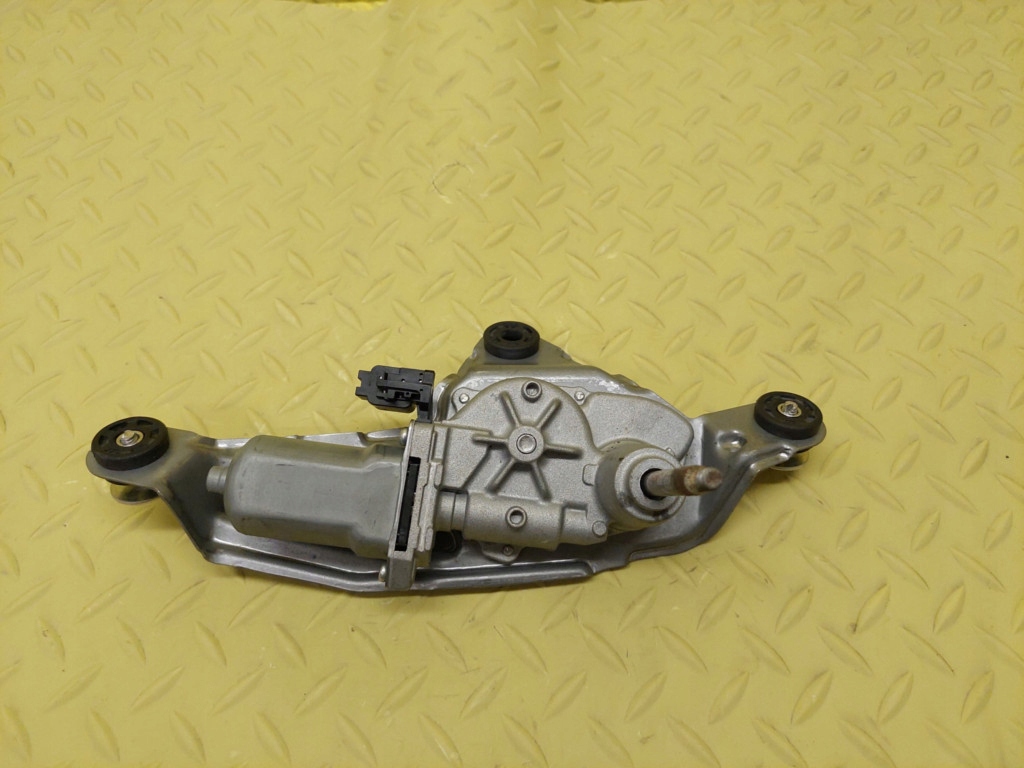 MAZDA 6 II KOMBI motor ablaktörlők far GS2A67450