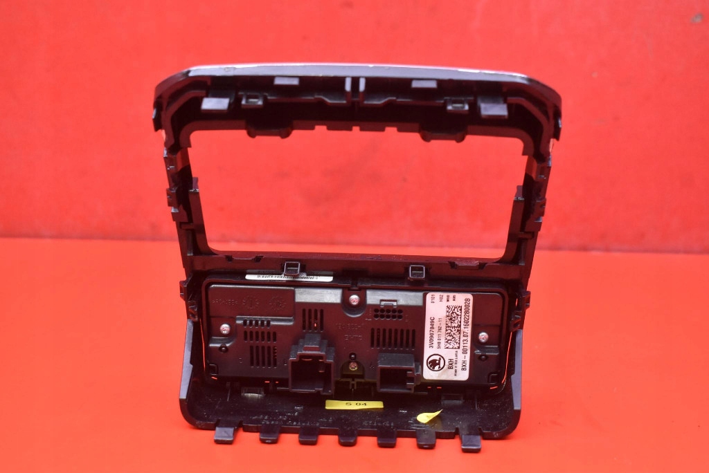 control panel air conditioning devices KLIMY rear part 3V0907049C SKODA SUPERB 3 III 15-20