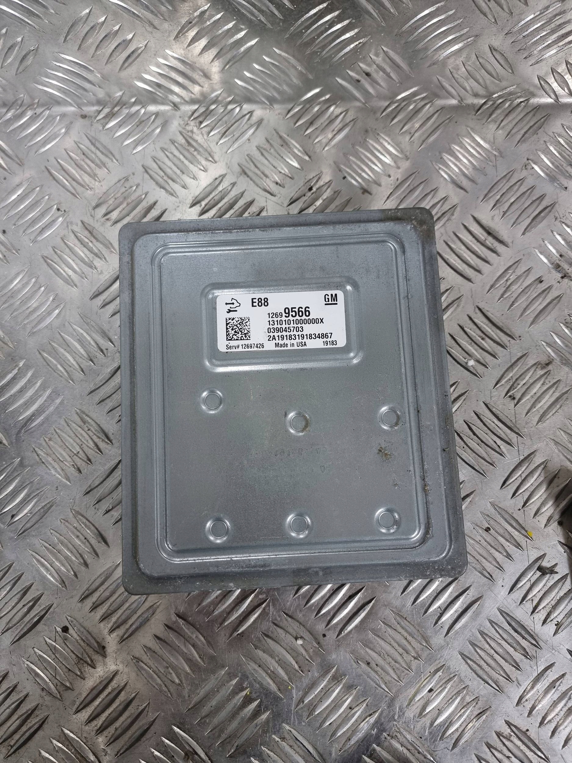 control unit of the engine 1.4t Opel Astra K 12699566