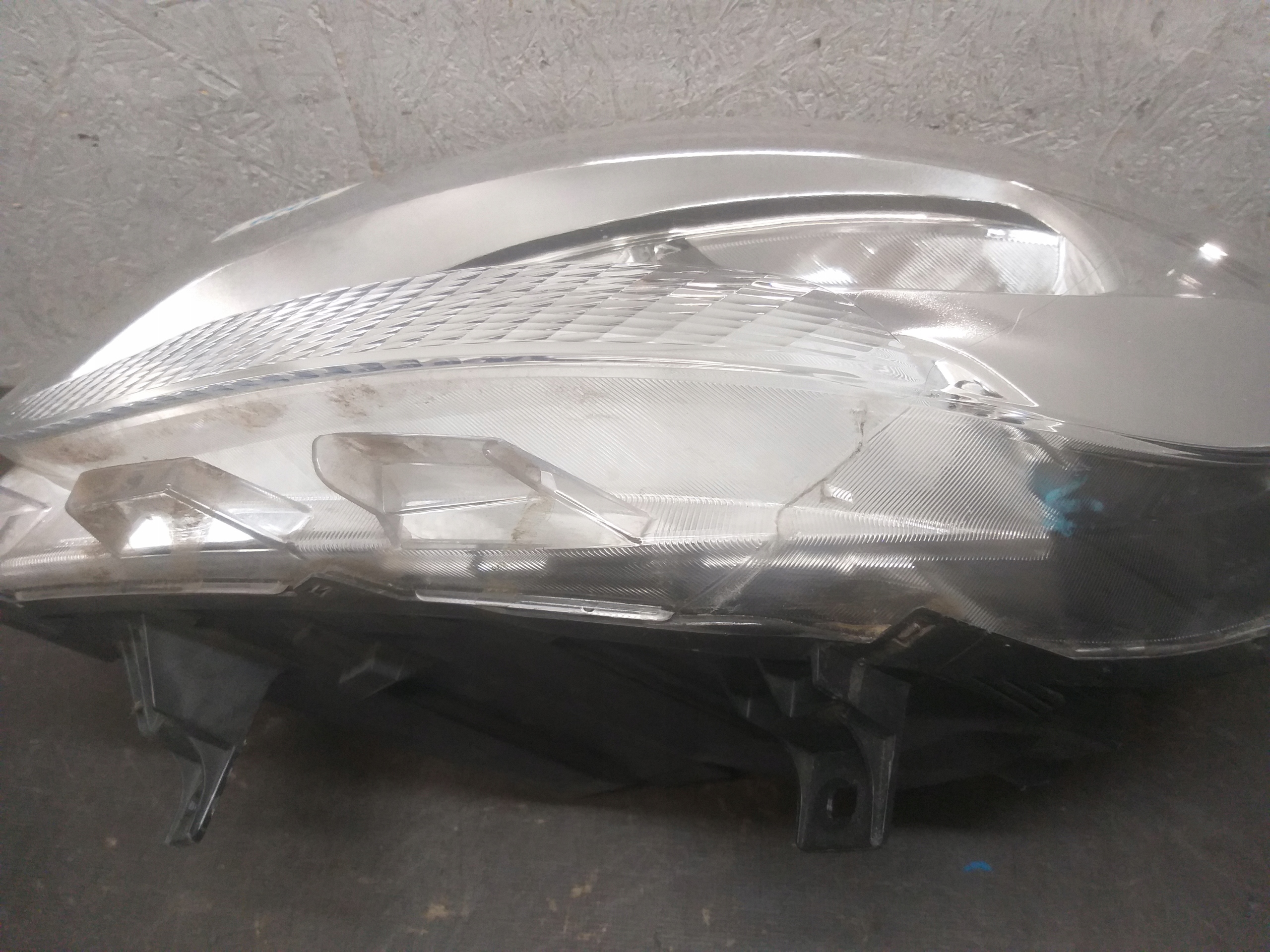 light front left MERCEDES SPRINTER W907 W910 A9109060000