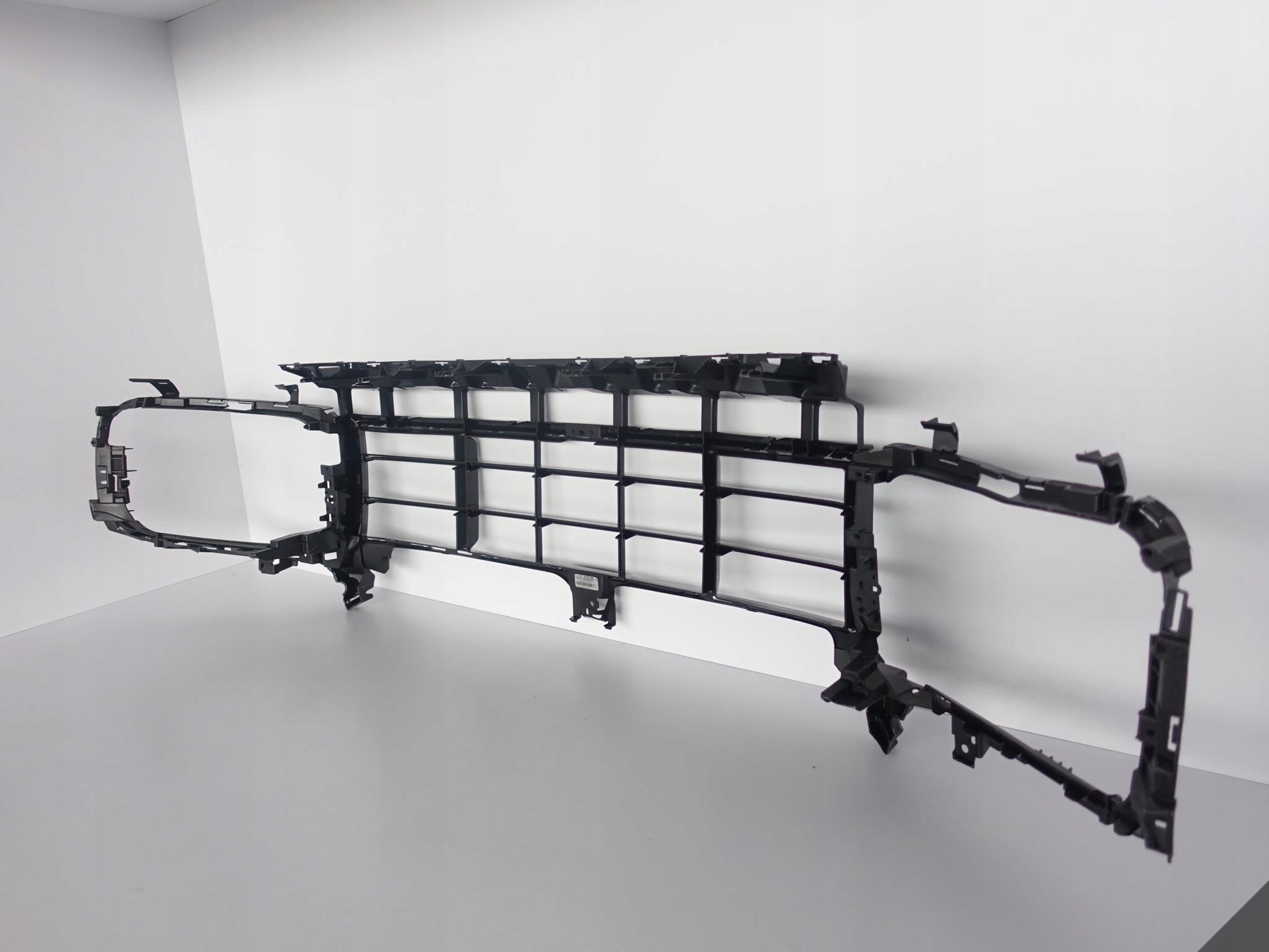 PORSCHE CAYENNE 9Y0 TURBO 18-22 grid grille