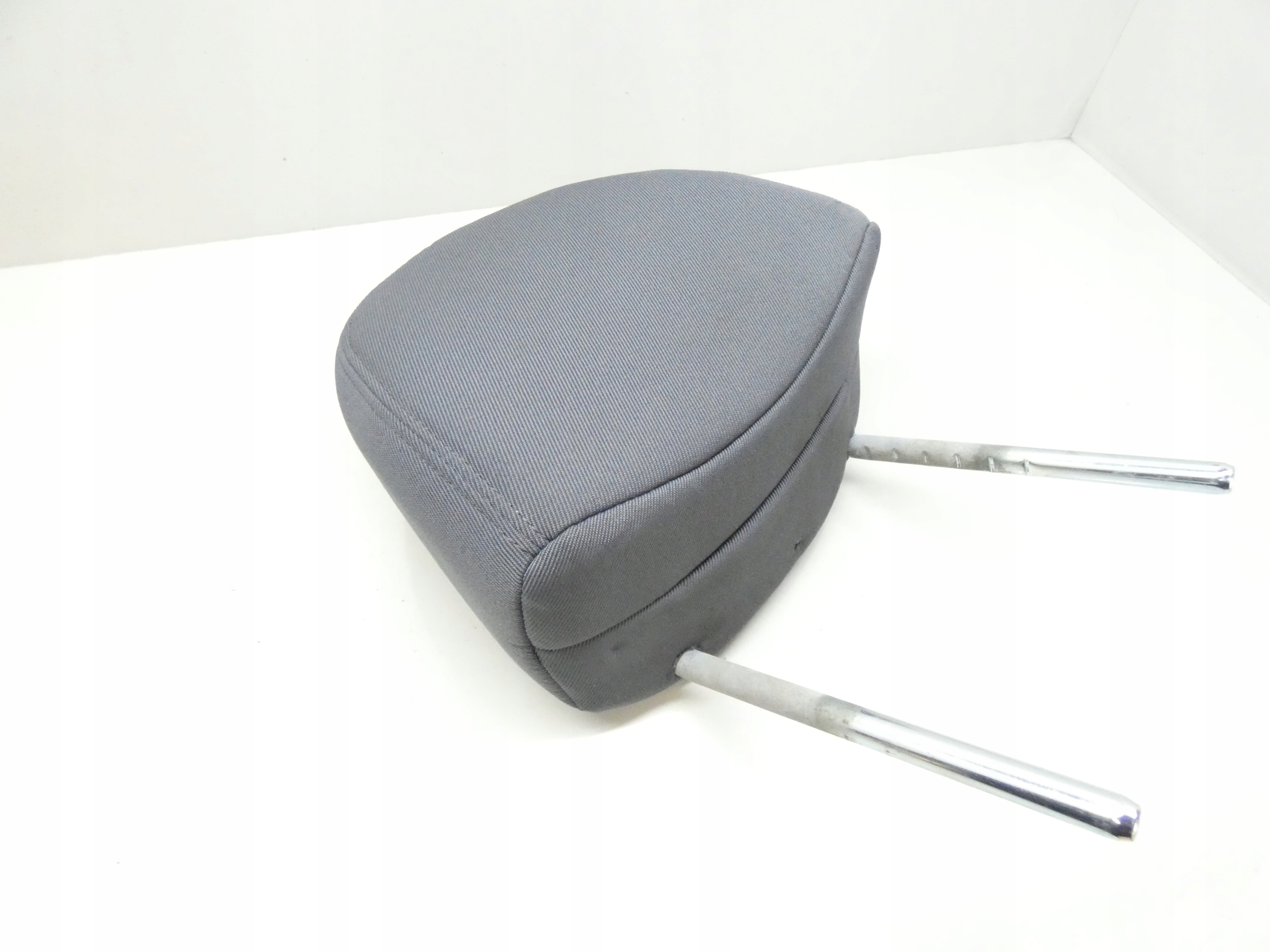 rest seat front left right NISSAN PRIMERA P12 02-07