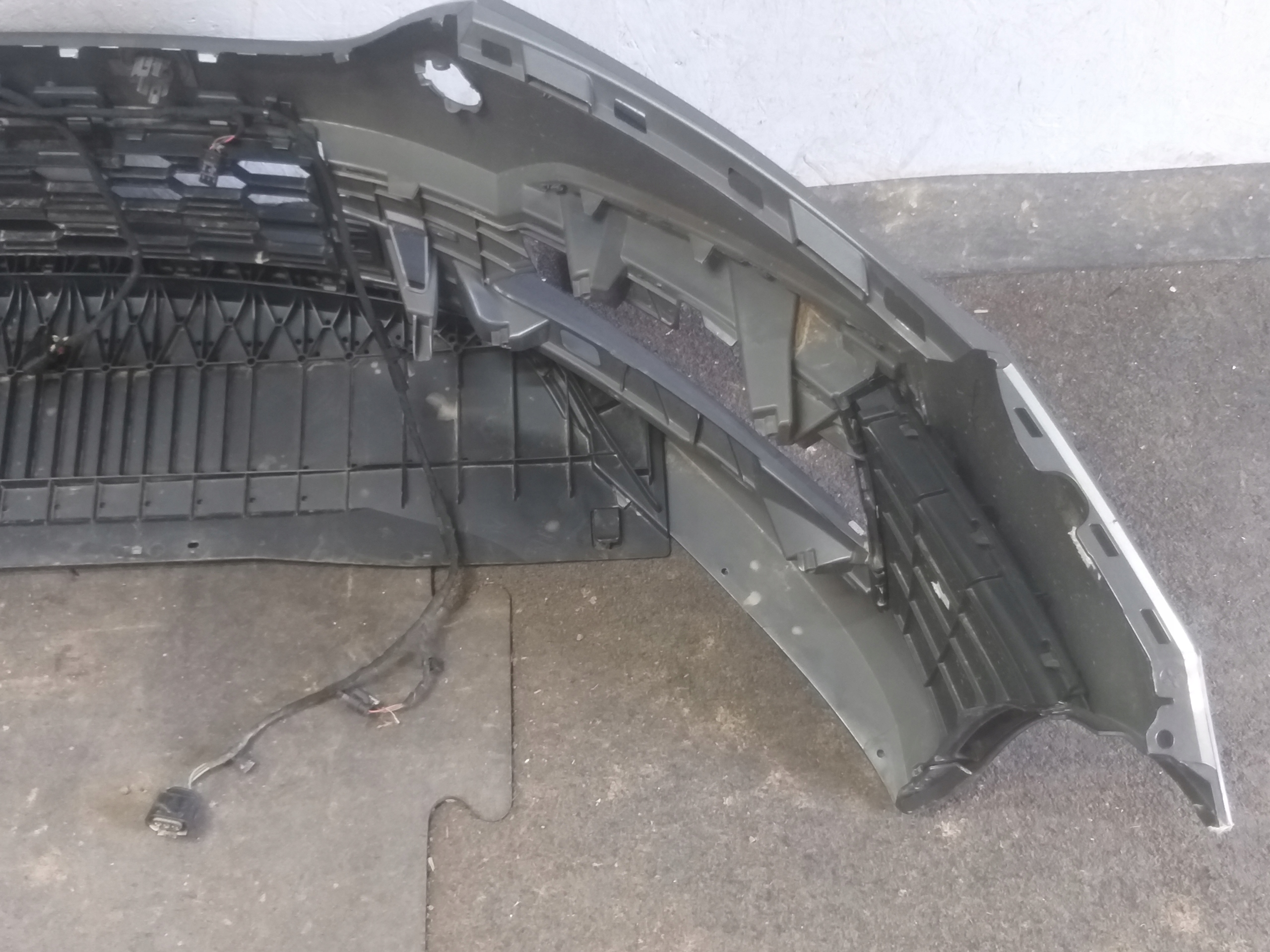 bumper front SKODA OCTAVIA IV 4 5E3