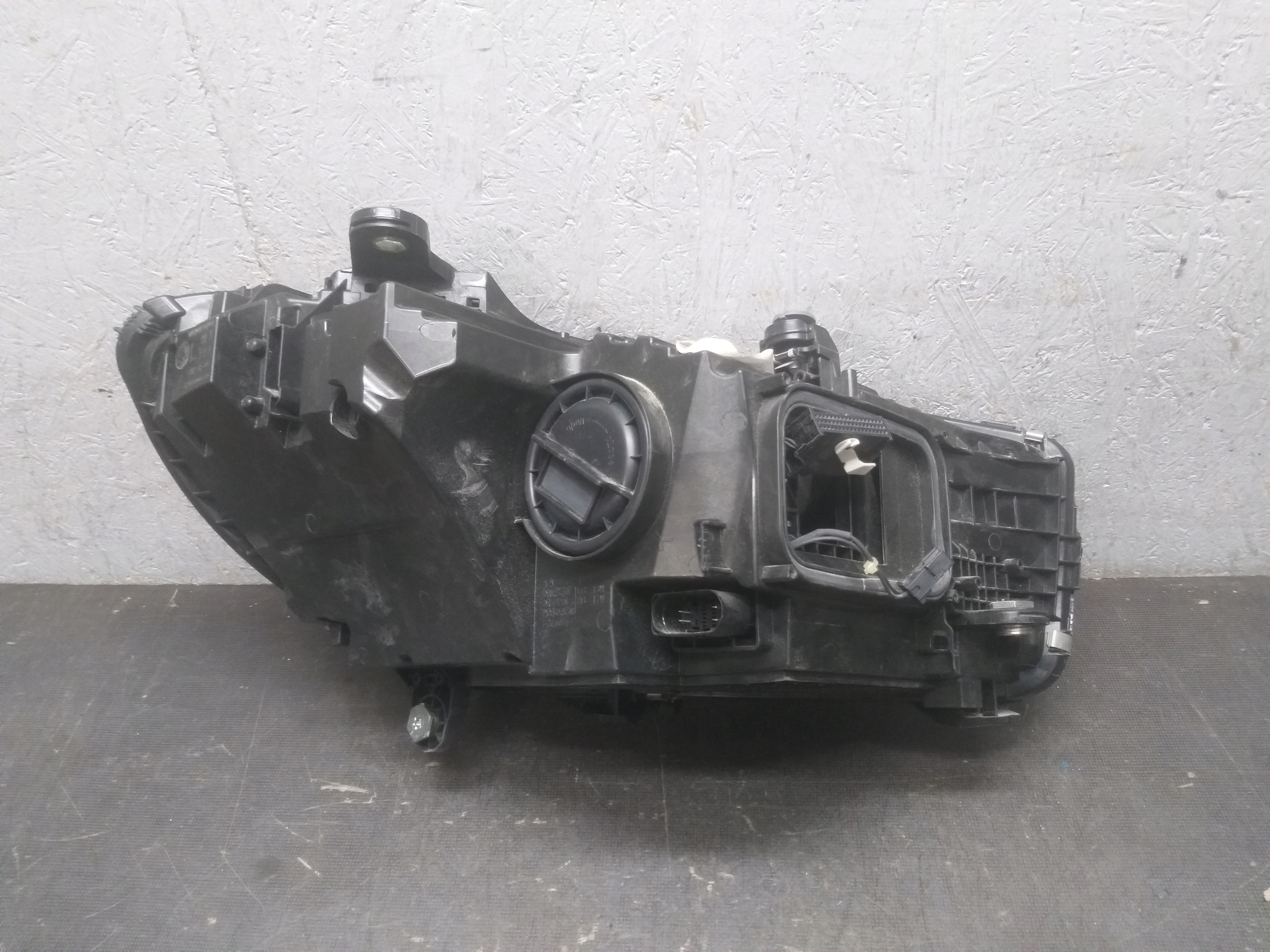 light front left MERCEDES C KLASA W206 FULL LED HP A2069066104