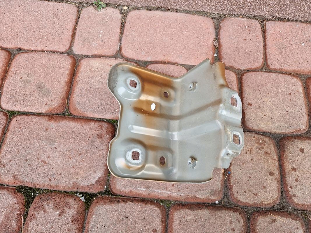 Console Support plaque Aile Droit Renault Captur II 2 663508999R