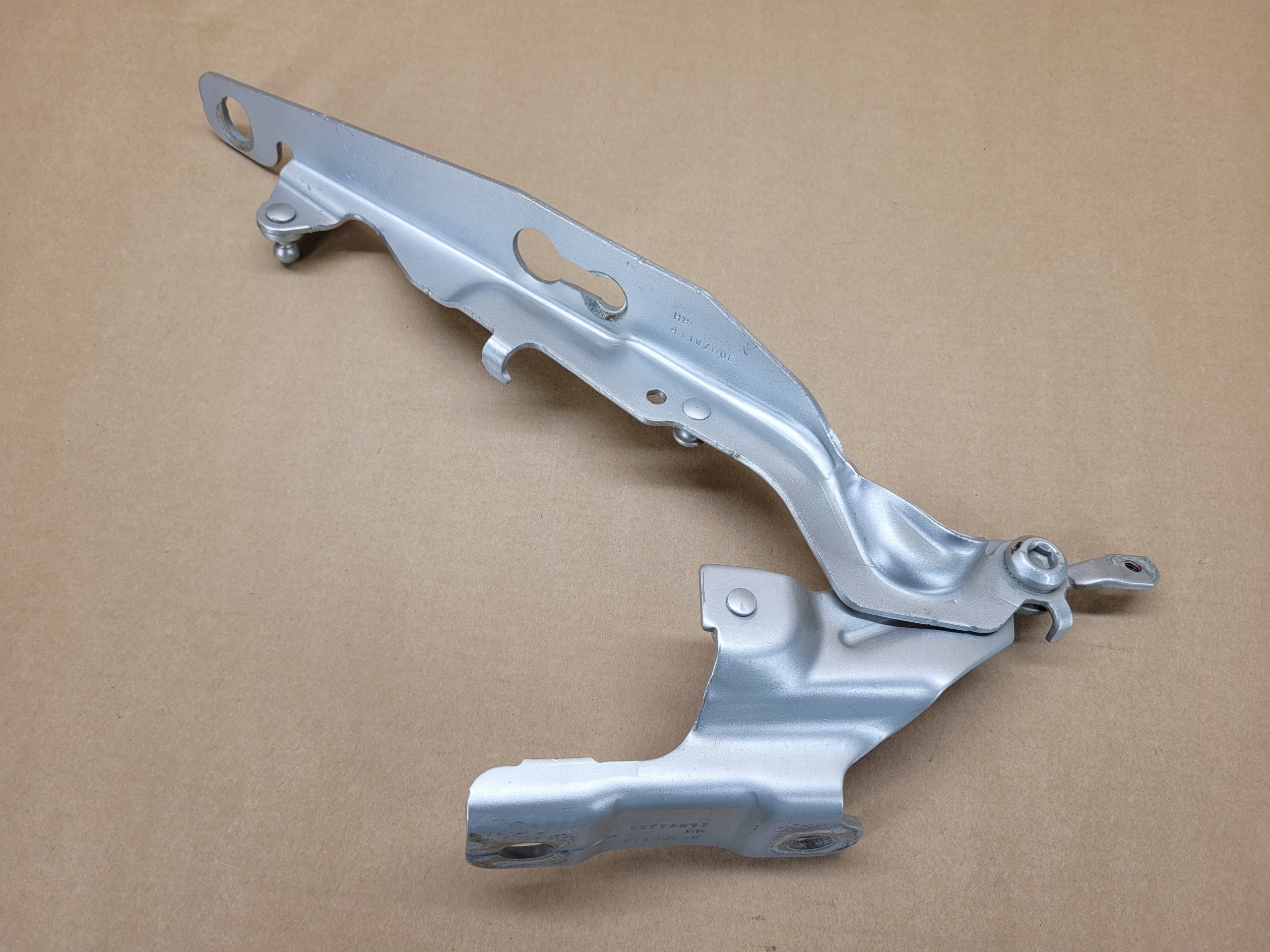 right hinge bonnets VOLVO XC60 2008-2017 colour 426