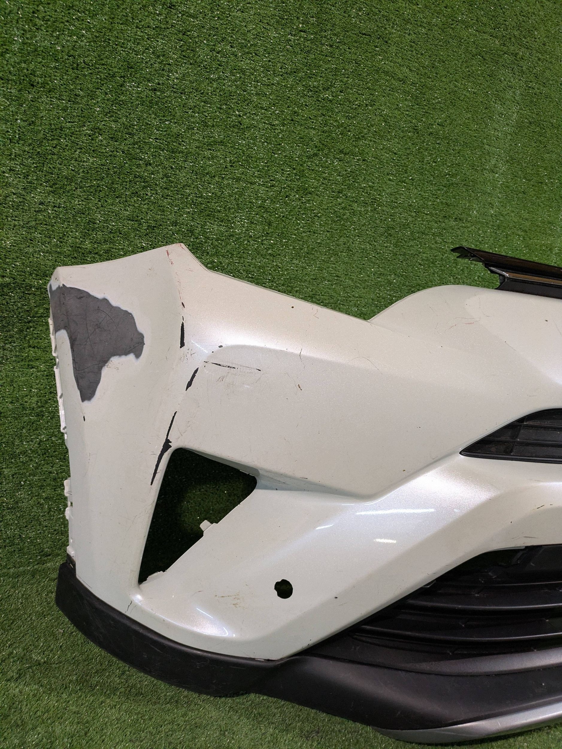 front bumper front TOYOTA RAV4 IV LIFT 15- NR.Z9478