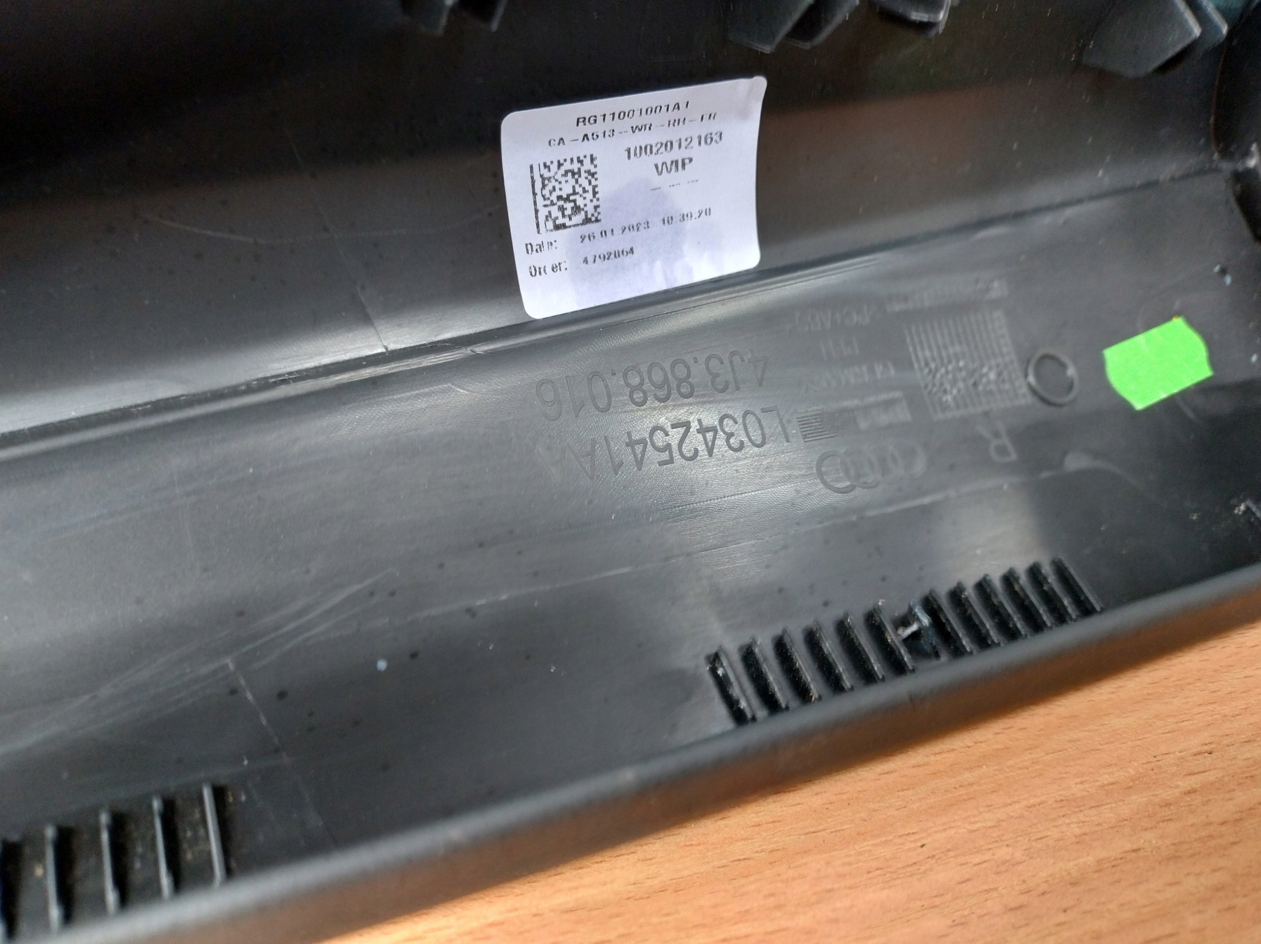 AUDI GT RS E-TRON 4J upholstery door leather right