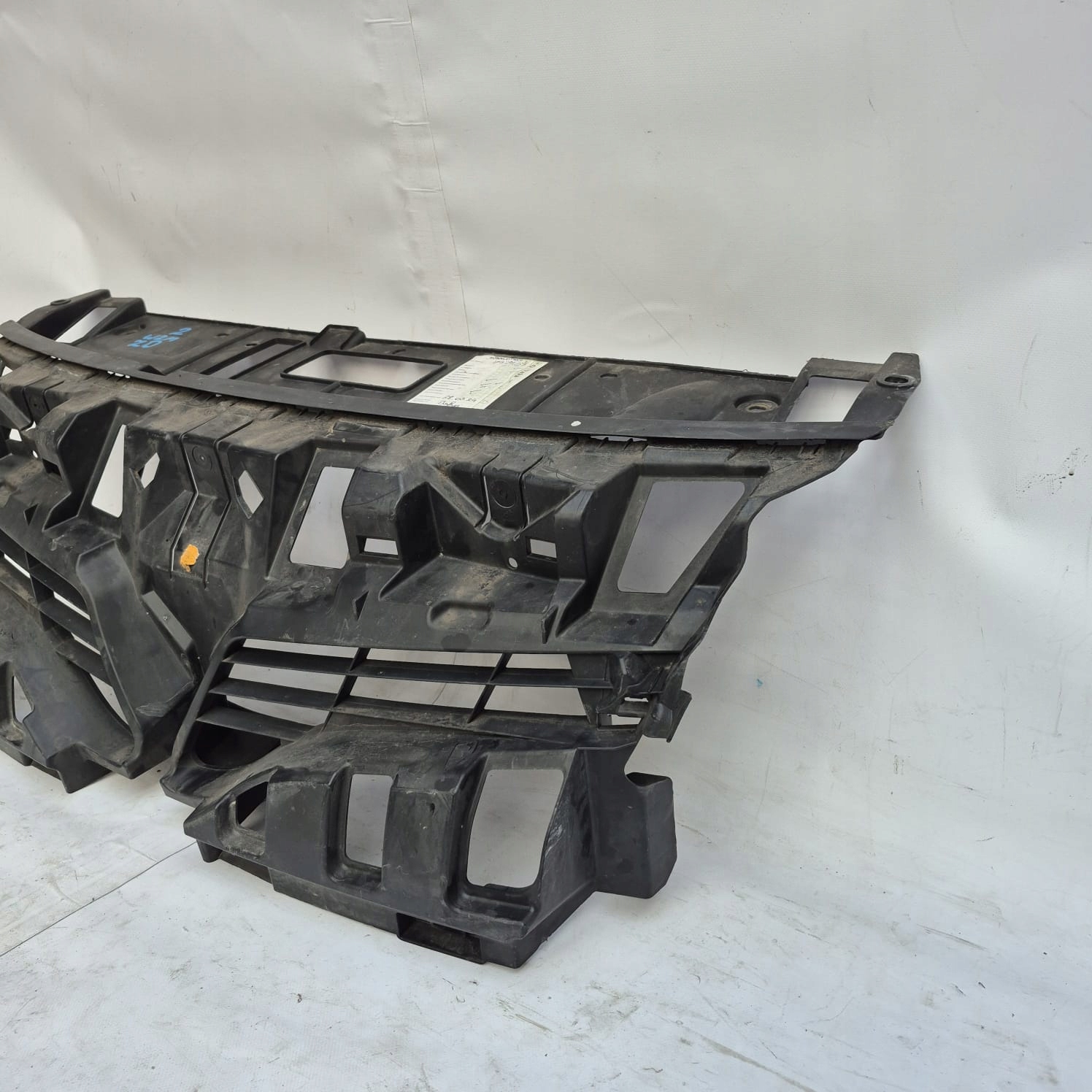 RENAULT SCENIC III 3 LIFT 13-16 pillar support GRILLA grille
