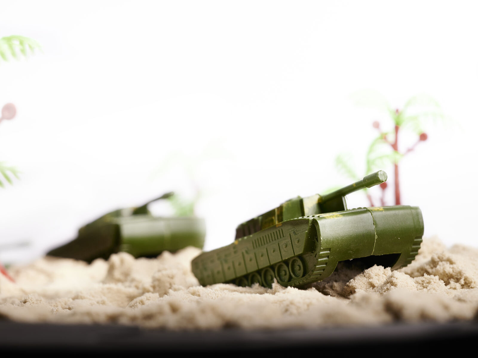 Plastikowe żołnierzyki z bazą wojskową 307 el.3+ Stan opakowania oryginalne